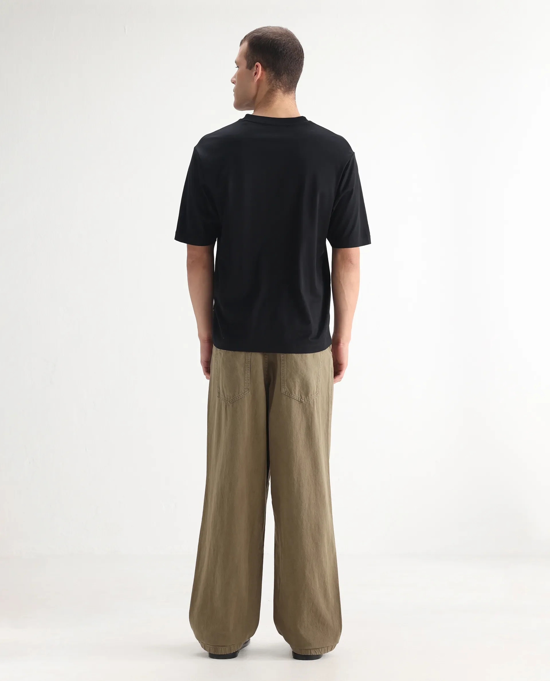 Rare Rabbit Men's Niot Khaki Cotton Plain Baggy Fit Jeans - Image 9