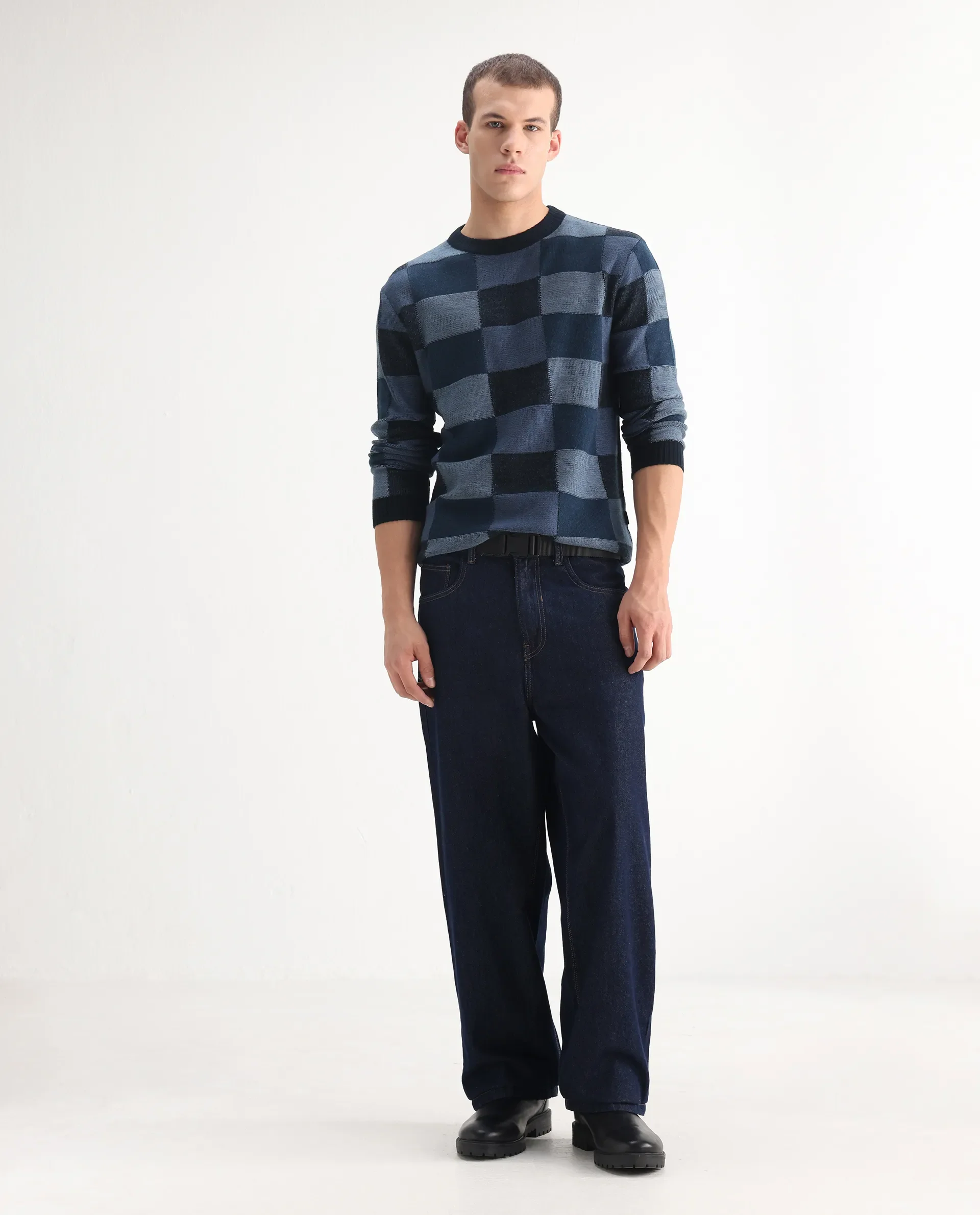 Rare Rabbit Men's Niretor Dark Cotton Plain Baggy Fit Jeans - Image 3