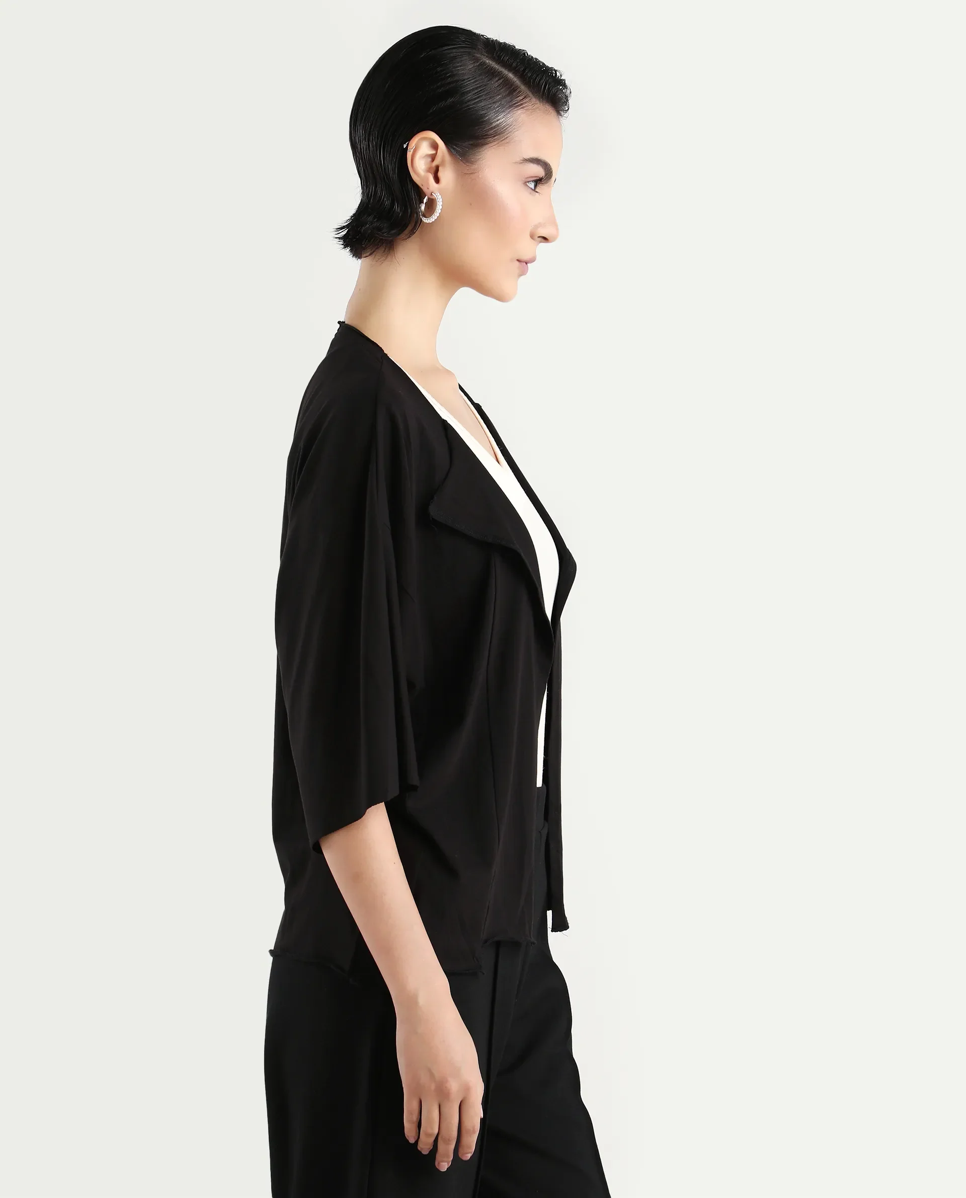 Rareism Women's Nirv Black Cotton Collarless Plain Relaxed Fit Shrug - Image 6