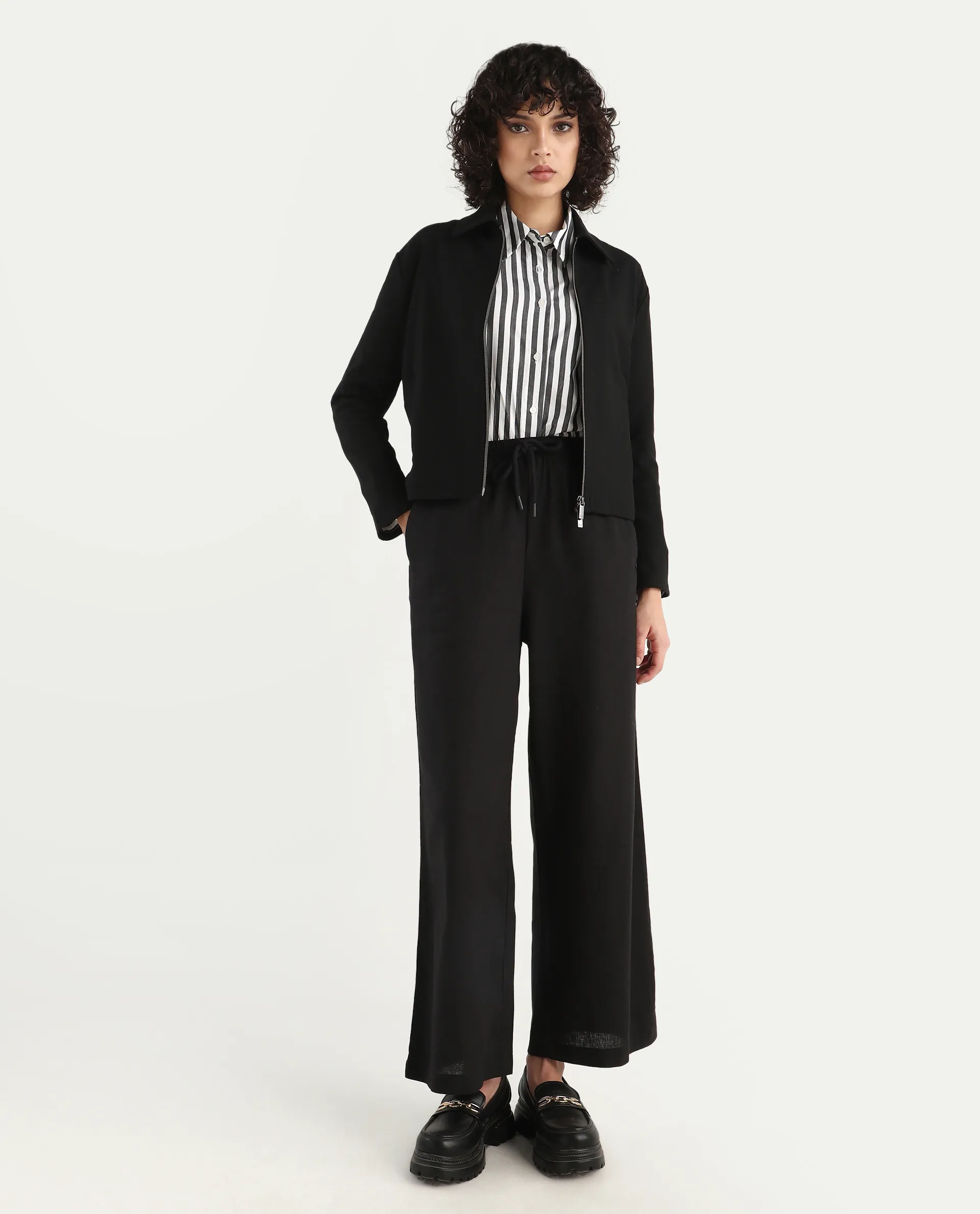 Rareism Women's Nizlo Black Polyester Blend Spread Collar Regular Plain Jacket - Image 2