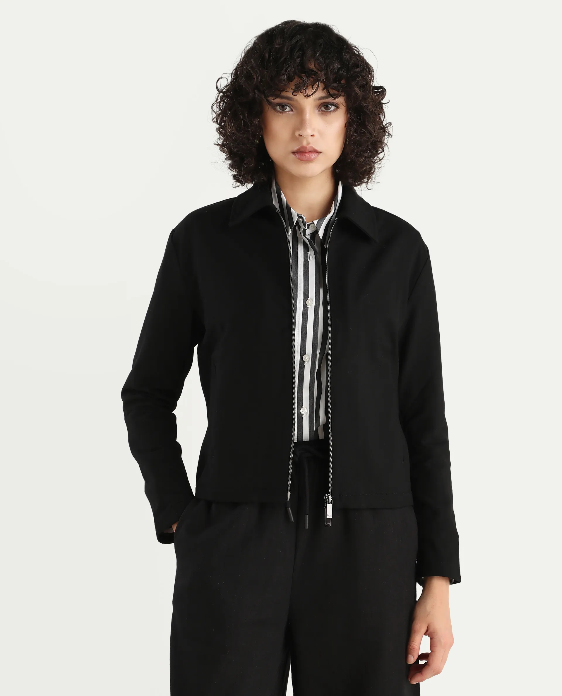 Rareism Women's Nizlo Black Polyester Blend Spread Collar Regular Plain Jacket - Image 4