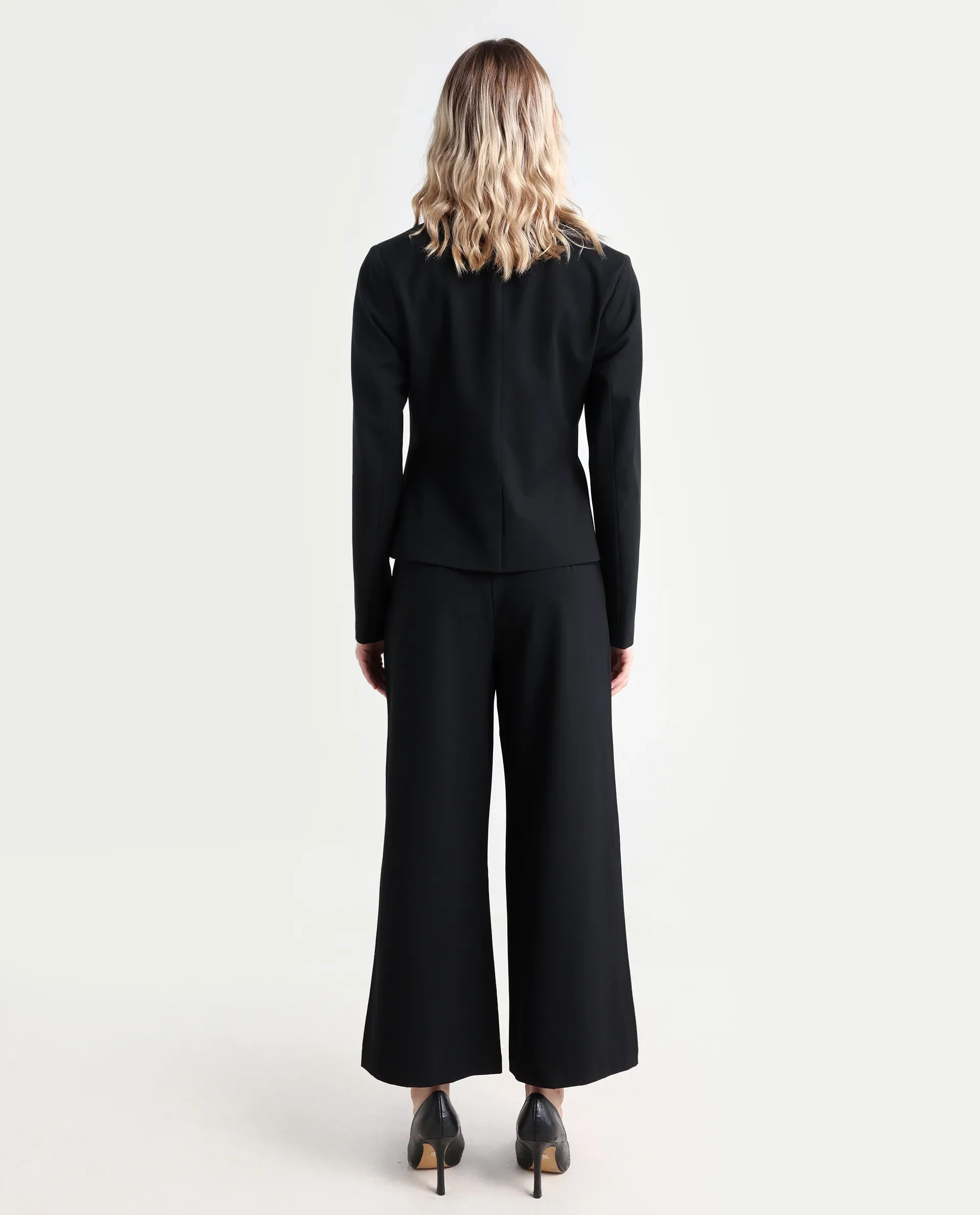 Rareism Women's Noahti Black Cotton Plain Ankle Length Wide Trouser - Image 7