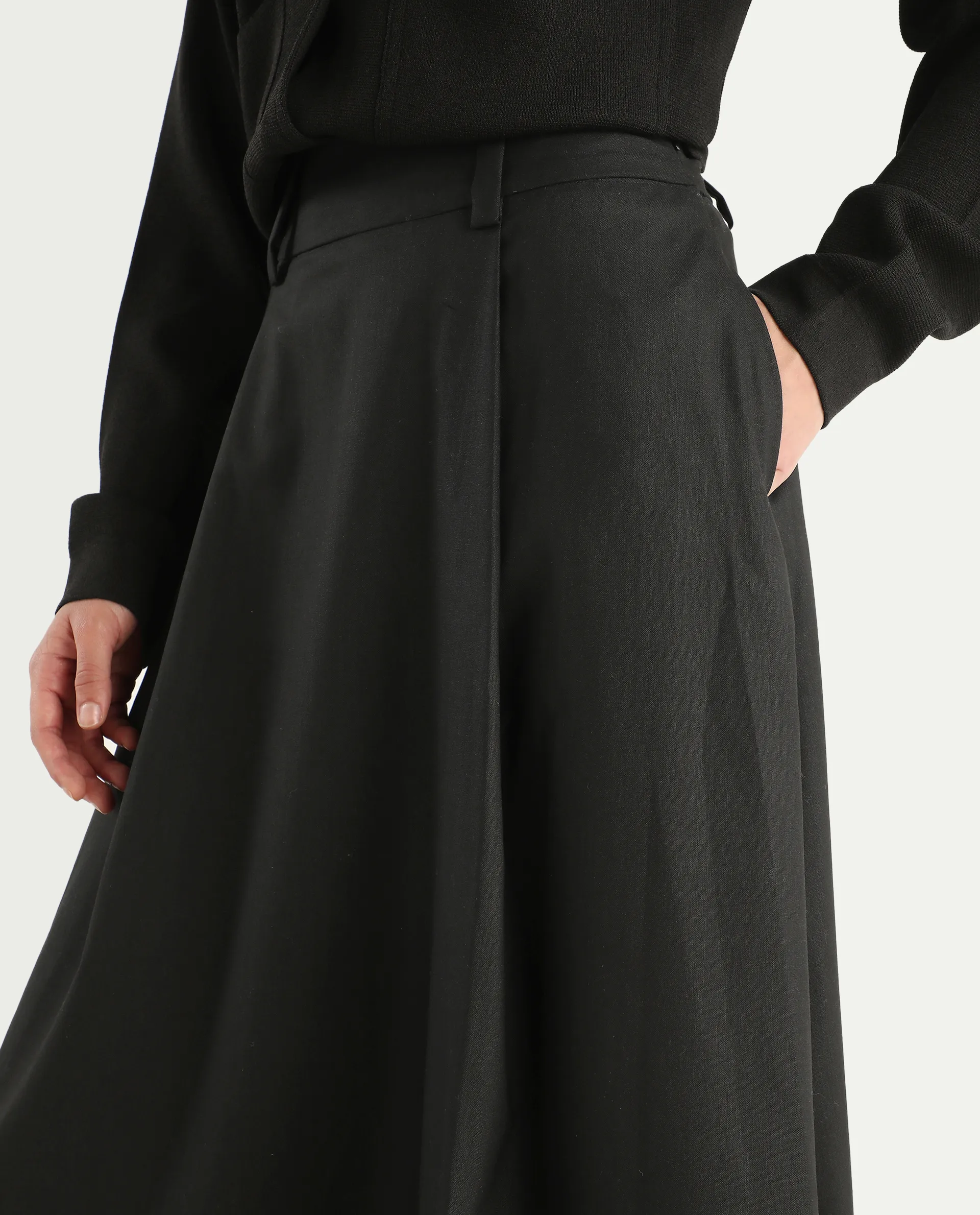 Rareism Women's Noblopa Black Polyester Blend Plain Midi A-Line Skirt - Image 5