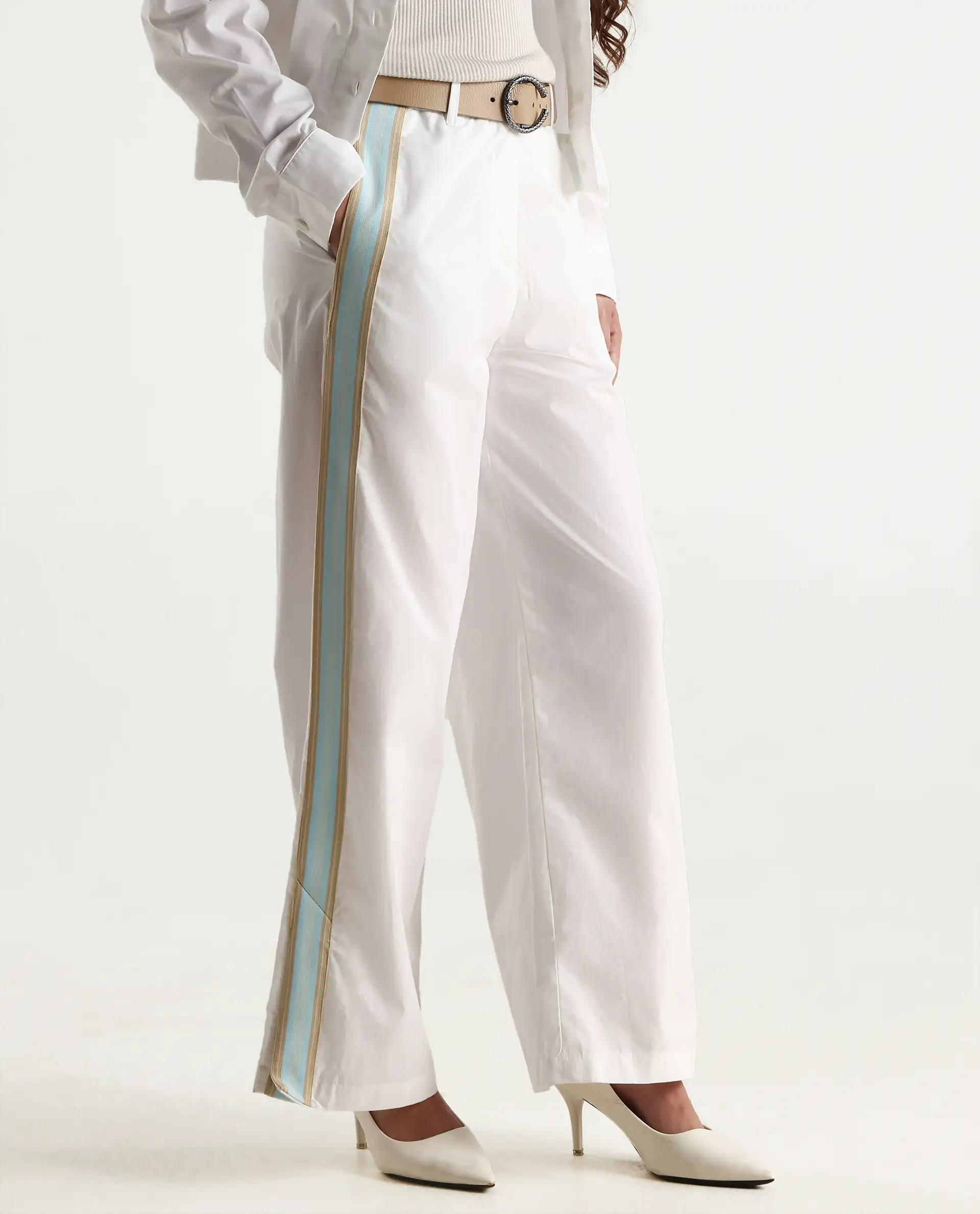 Rareism Women's Nocam B Off White Cotton Plain Ankle Length Wide Trouser - Image 2