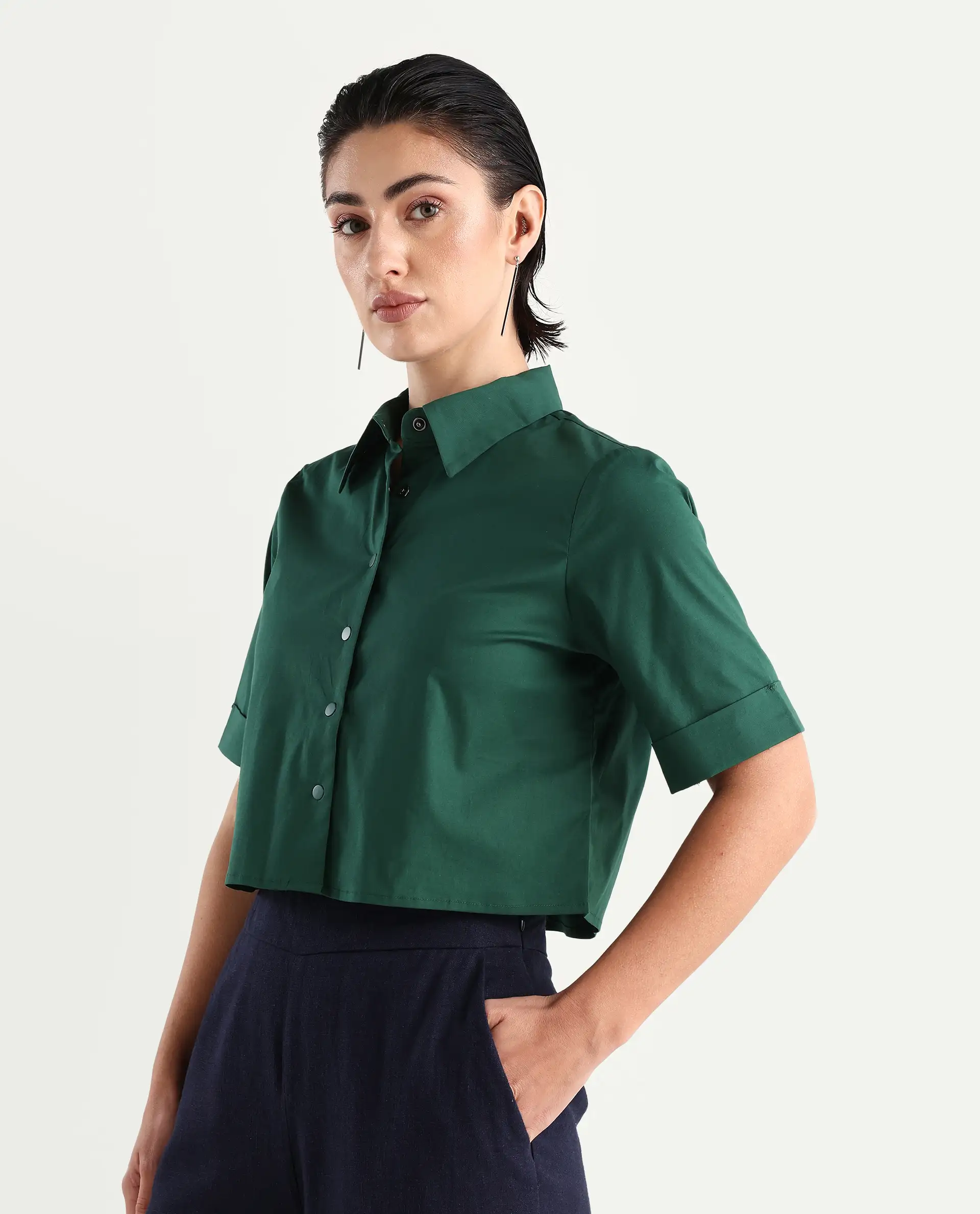 Rareism Women's Nomoli Dark Green Cotton Blend Drop Collar Plain Crop Boxy Fit Shirt - Image 5