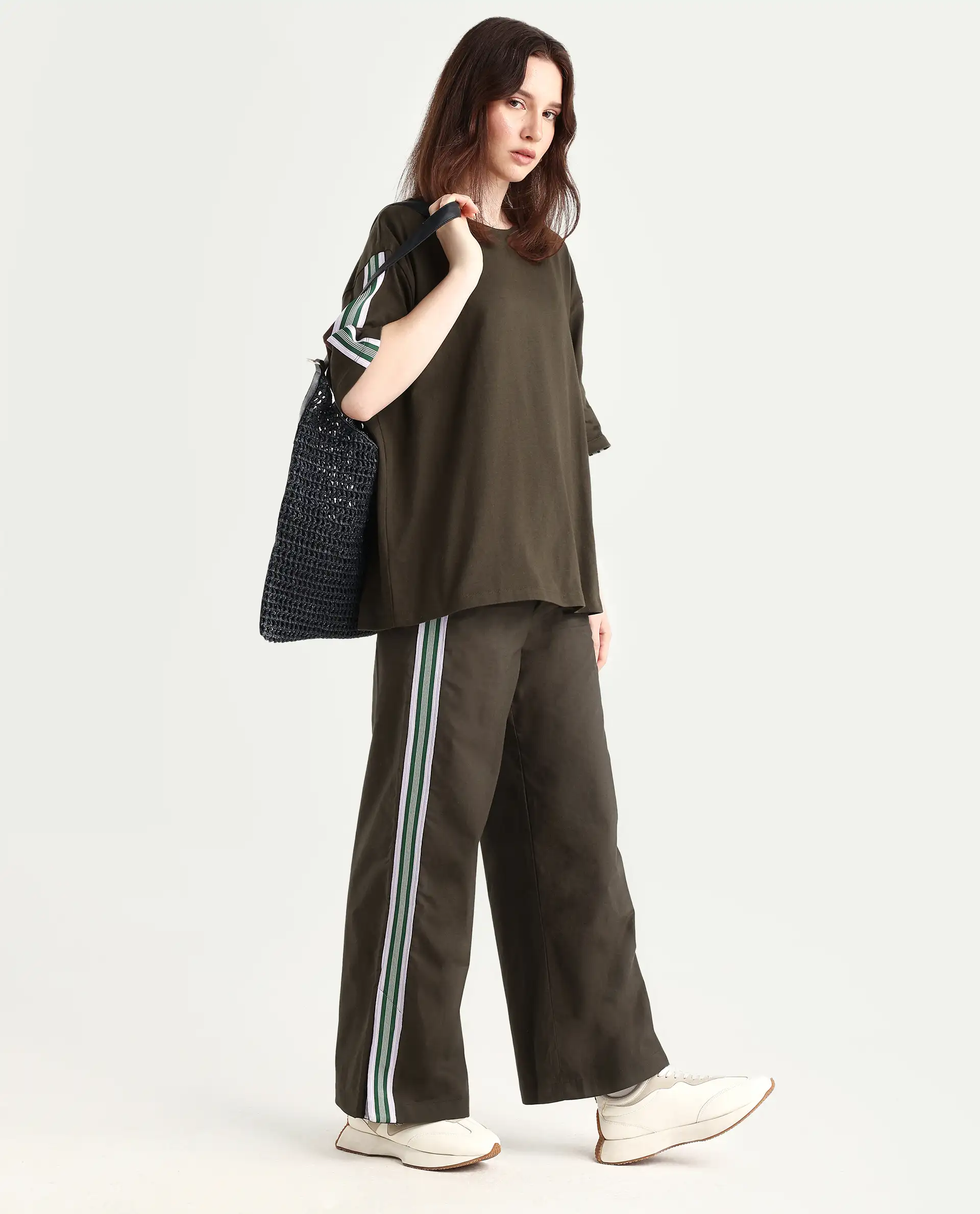 Rareism Women's Nonwen B Brown Cotton Plain Ankle Length Wide Trouser