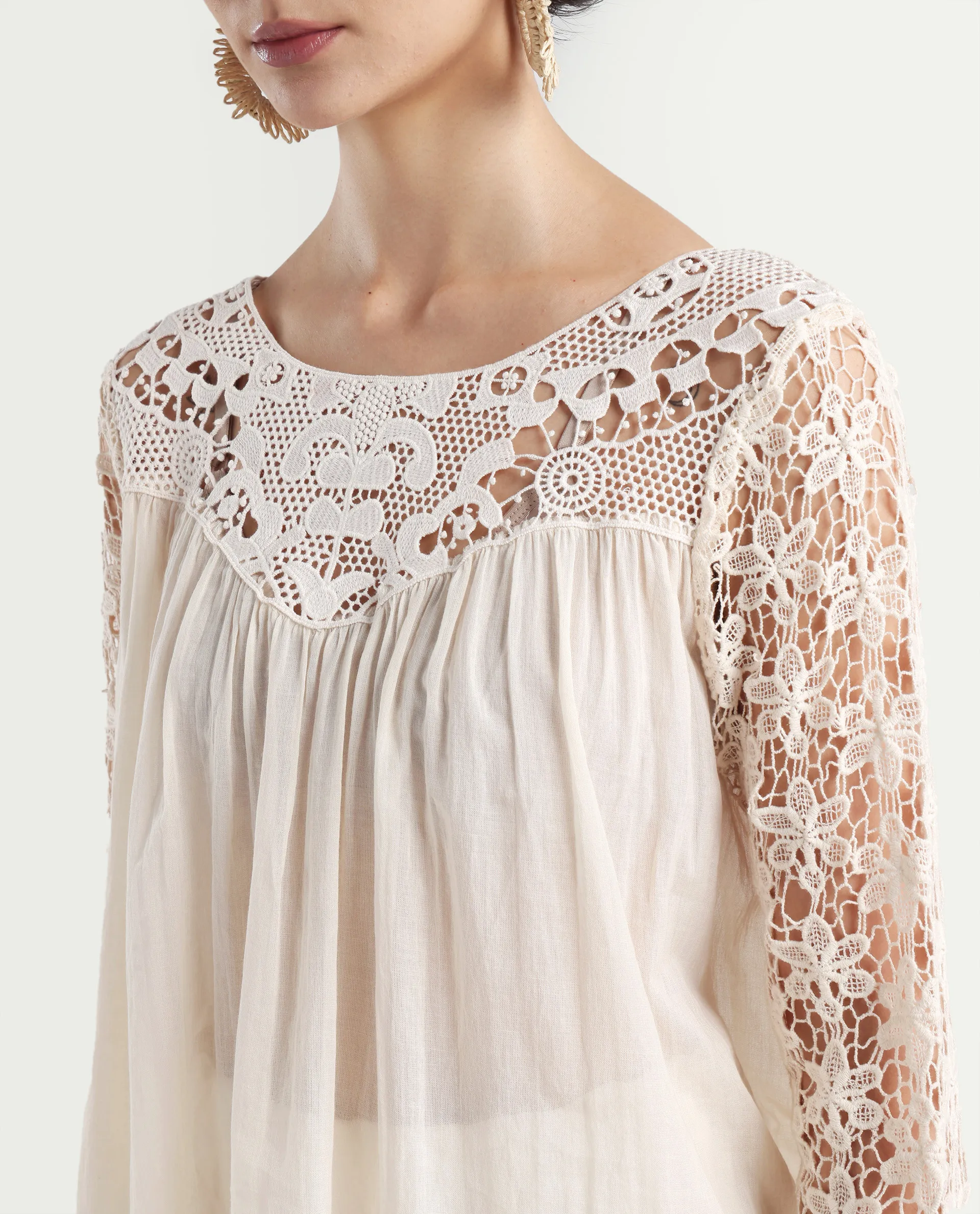 Rareism Women's Nora Light White Crew Neck Plain Raglan Sleeve Relaxed Fit Top - Image 4