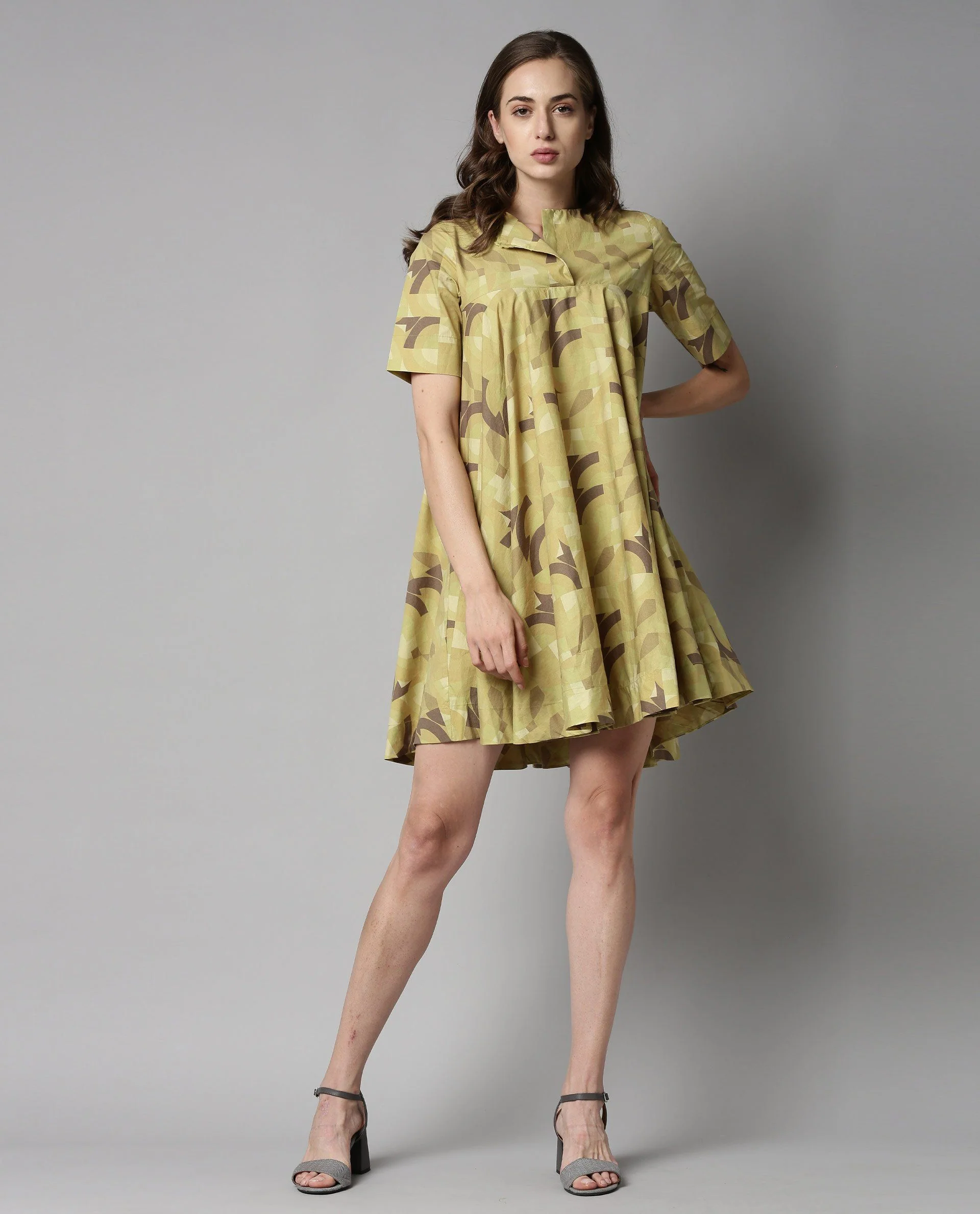 Rareism Women Novel Green Dress Short Sleeves Printed - Image 3