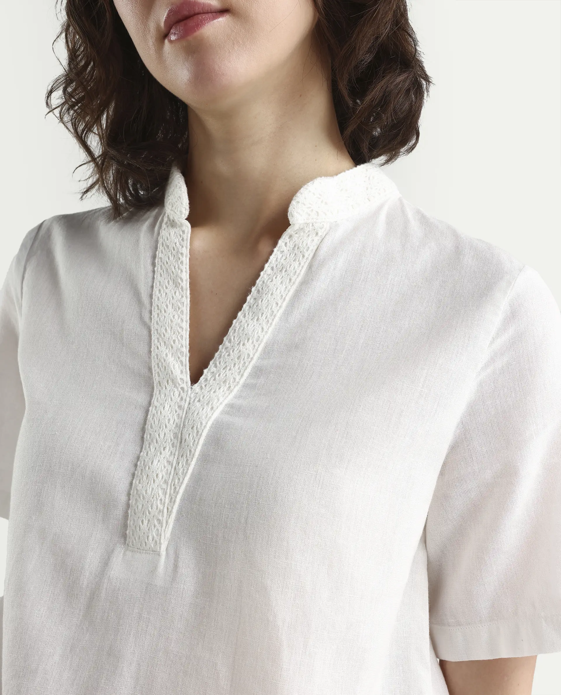 Rareism Women's Nubag Off White Cotton Blend Half Sleeve Mandarin Collar Regular Fit Top - Image 4