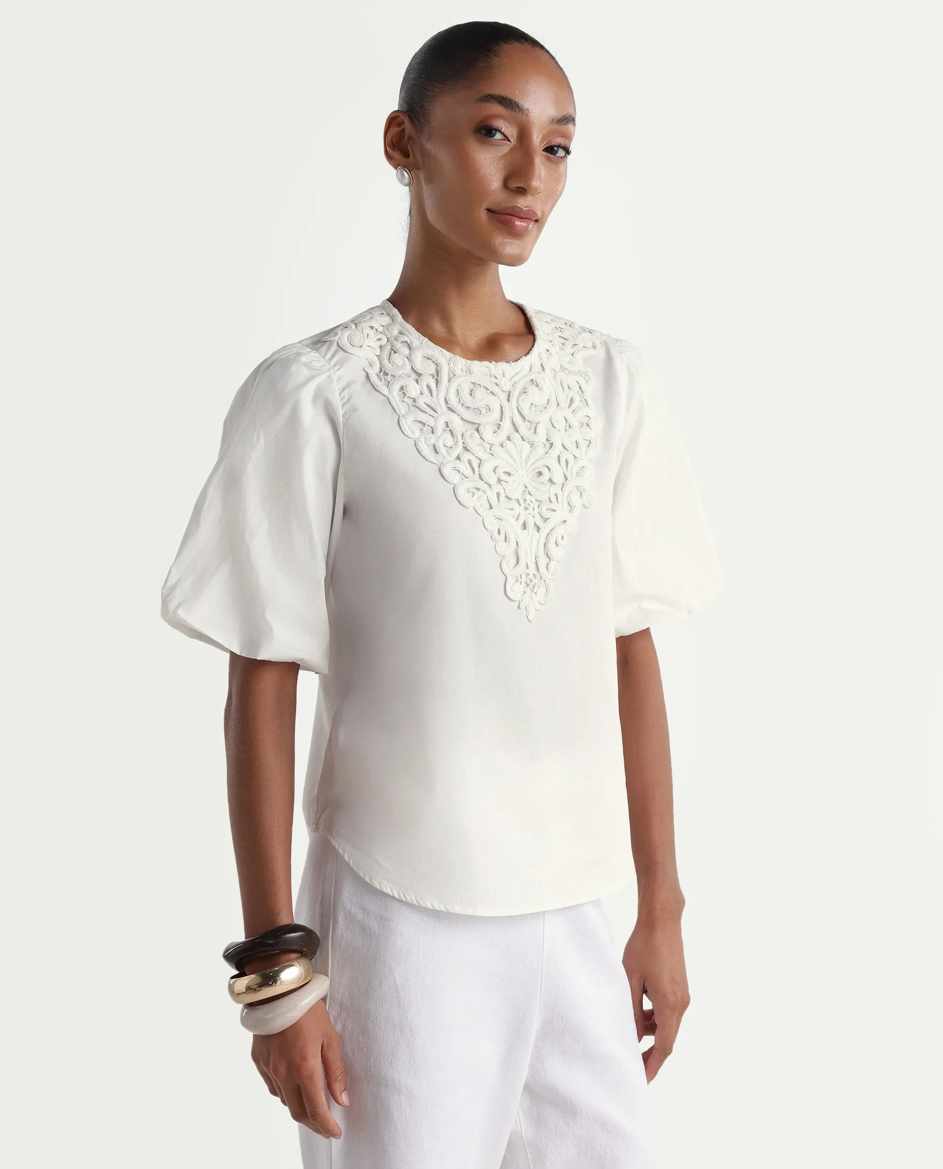 Rareism Women's Nuku White Cotton Crew Neck Relaxed Plain Top - Image 5