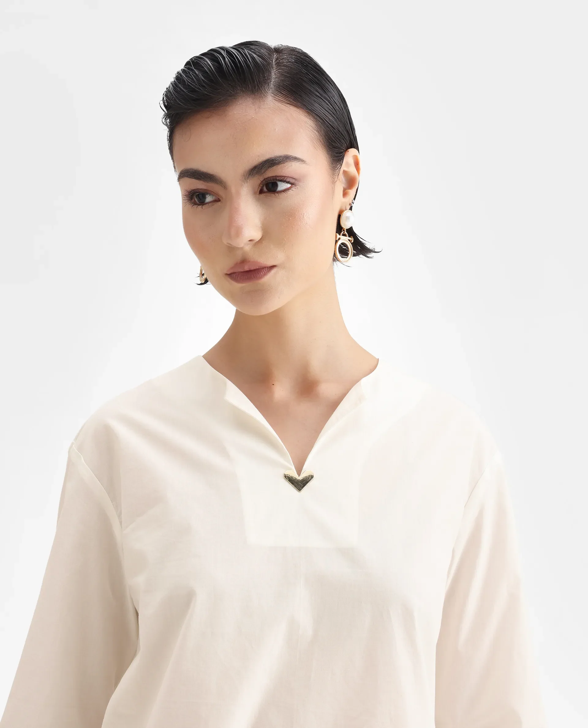 Rareism Women Nura White Collared Neck Button Closure Plain Top - Image 4