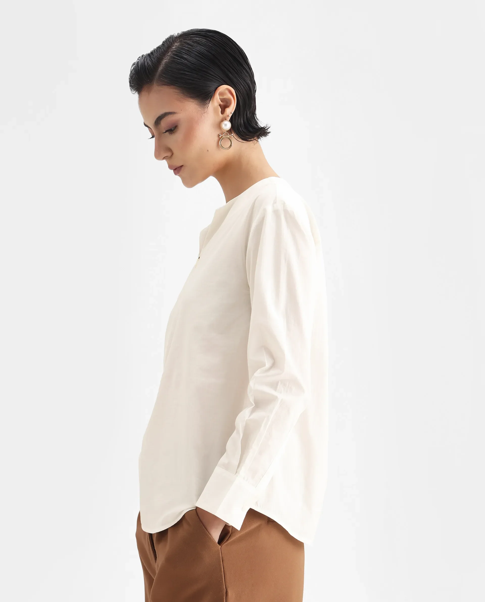 Rareism Women Nura White Collared Neck Button Closure Plain Top - Image 5