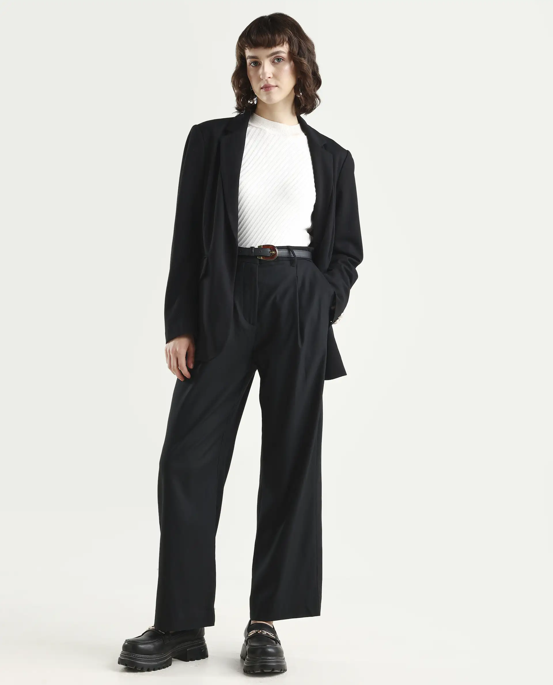 Rareism Women's Nuray Black Cotton Blend Plain Ankle Length Straight Fit Trouser - Image 2