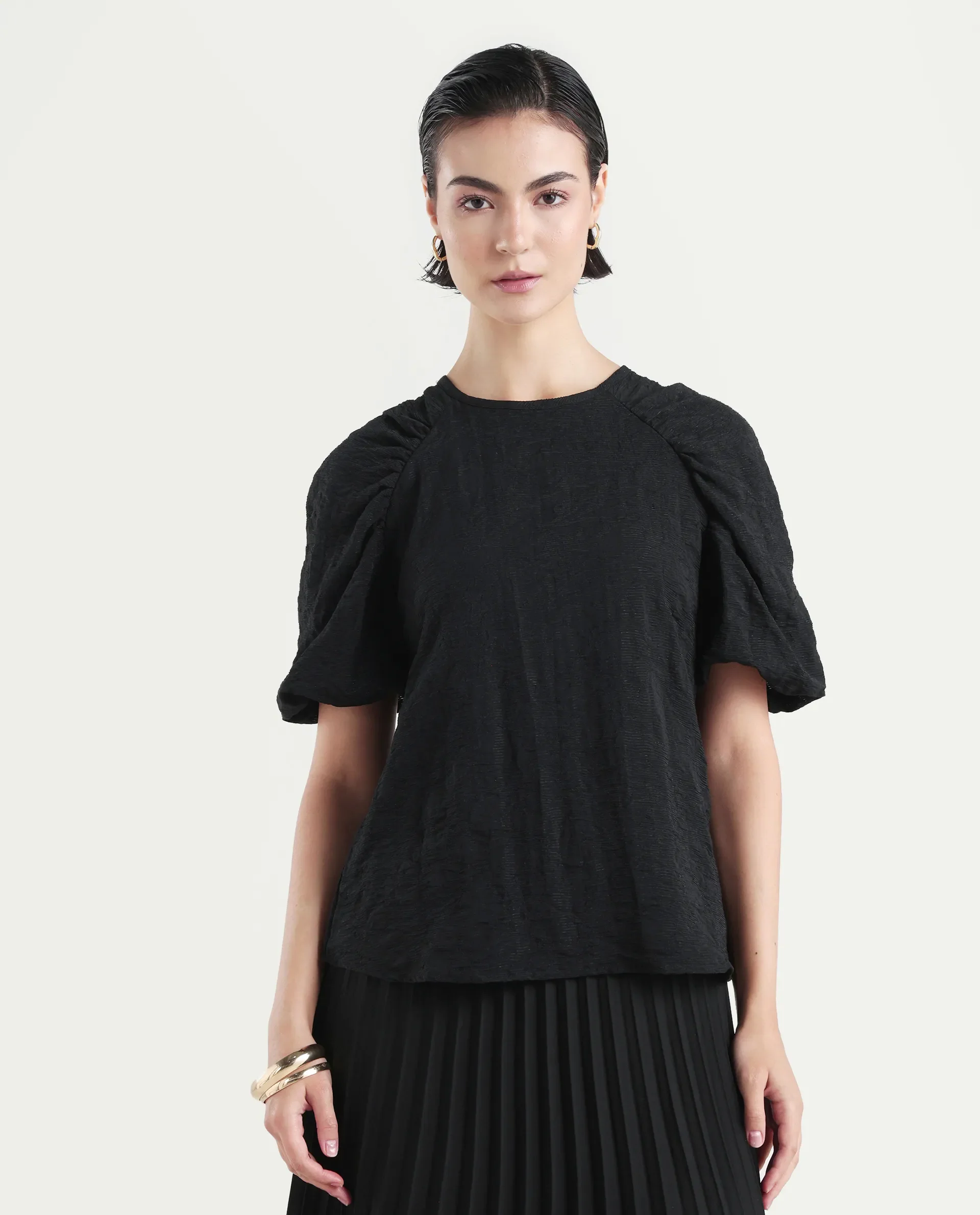 Rareism Women's Nuten Black Nylon Blend Balloon Sleeve Crew Neck Regular Fit Plain Top - Image 3