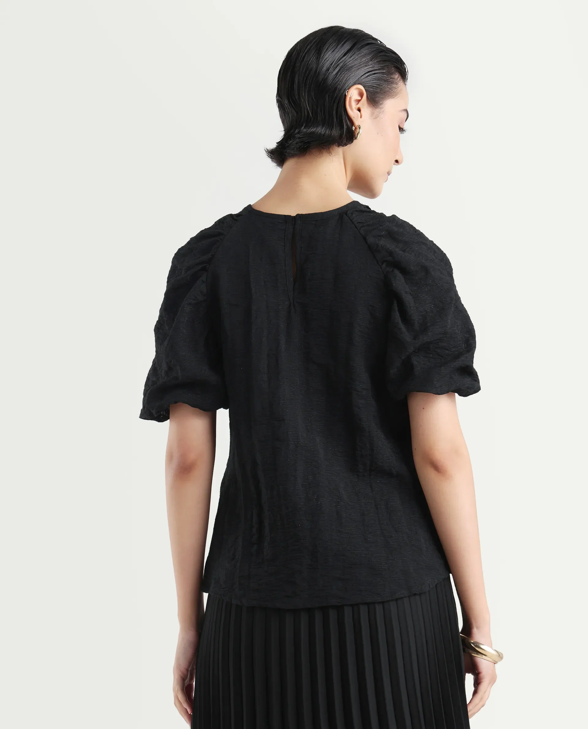 Rareism Women's Nuten Black Nylon Blend Balloon Sleeve Crew Neck Regular Fit Plain Top - Image 7