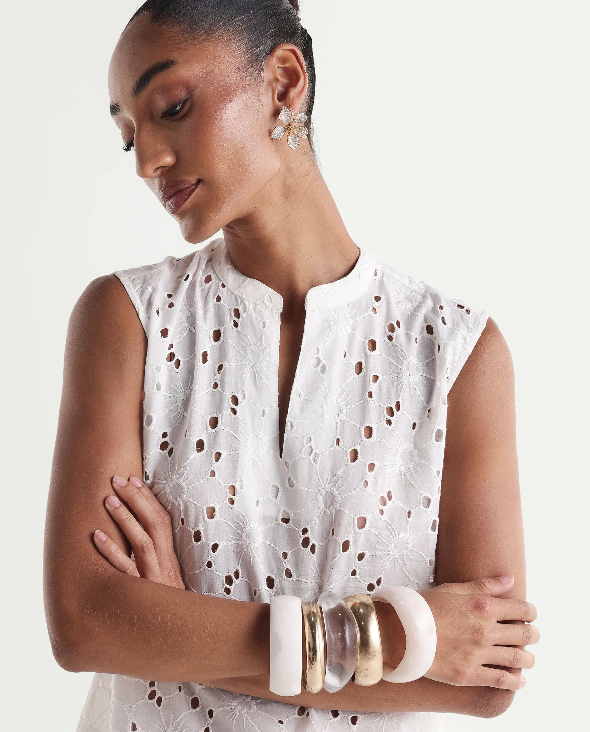 Rareism Women's Nuton-T Primary White Cotton Sleeveless Band Collar Regular Fit Top - Image 4