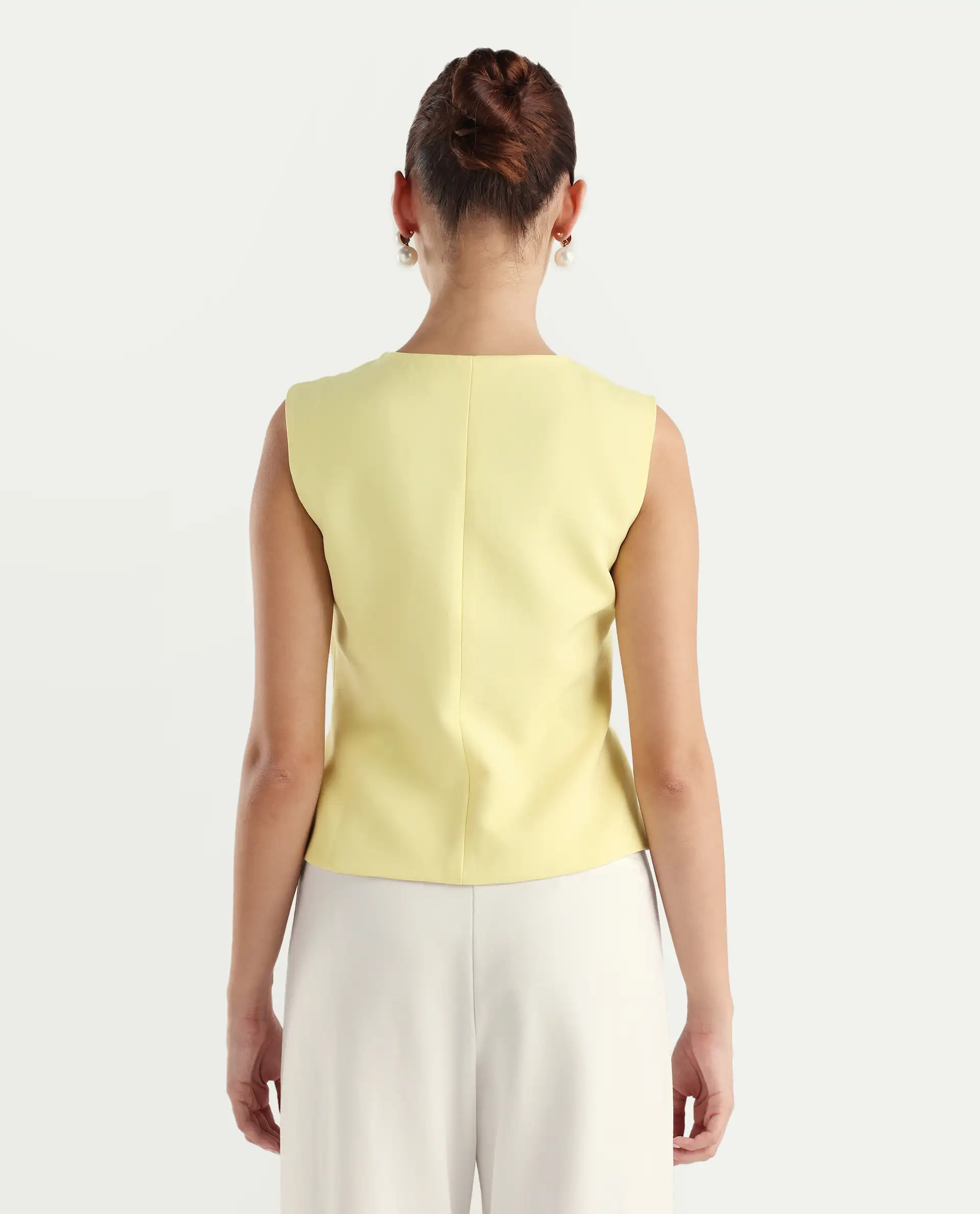 Rareism Women Nuva-T Yellow V-Neck Button Fitted Plain Top - Image 7