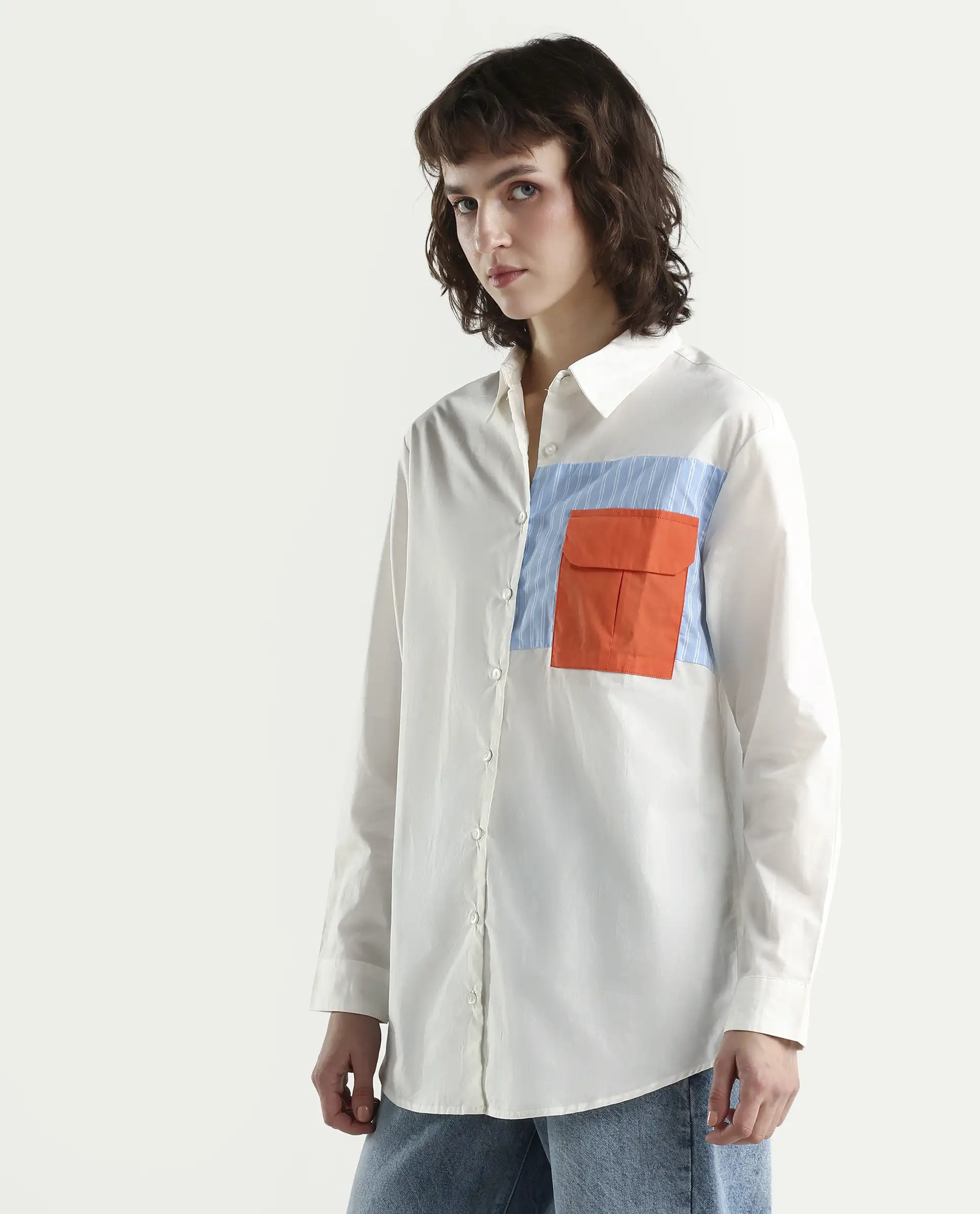 Rareism Women's Nuvem Off White Cotton Spread Collar Plain Cuffed Sleeve Regular Fit Shirt - Image 5