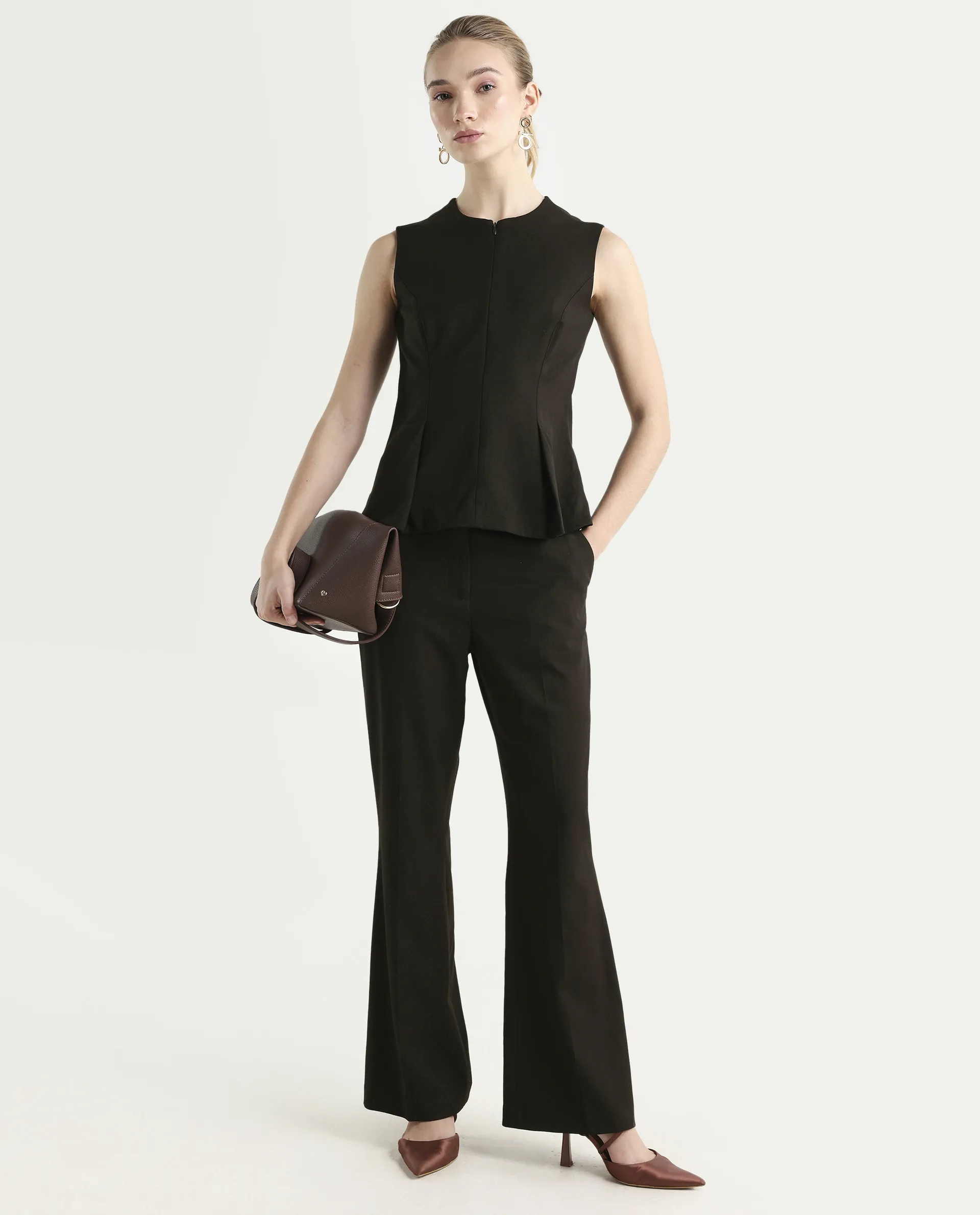 Rareism Woman Nuzor-T Dark Brown Polyester Blend Solid Fitted Top - Image 2