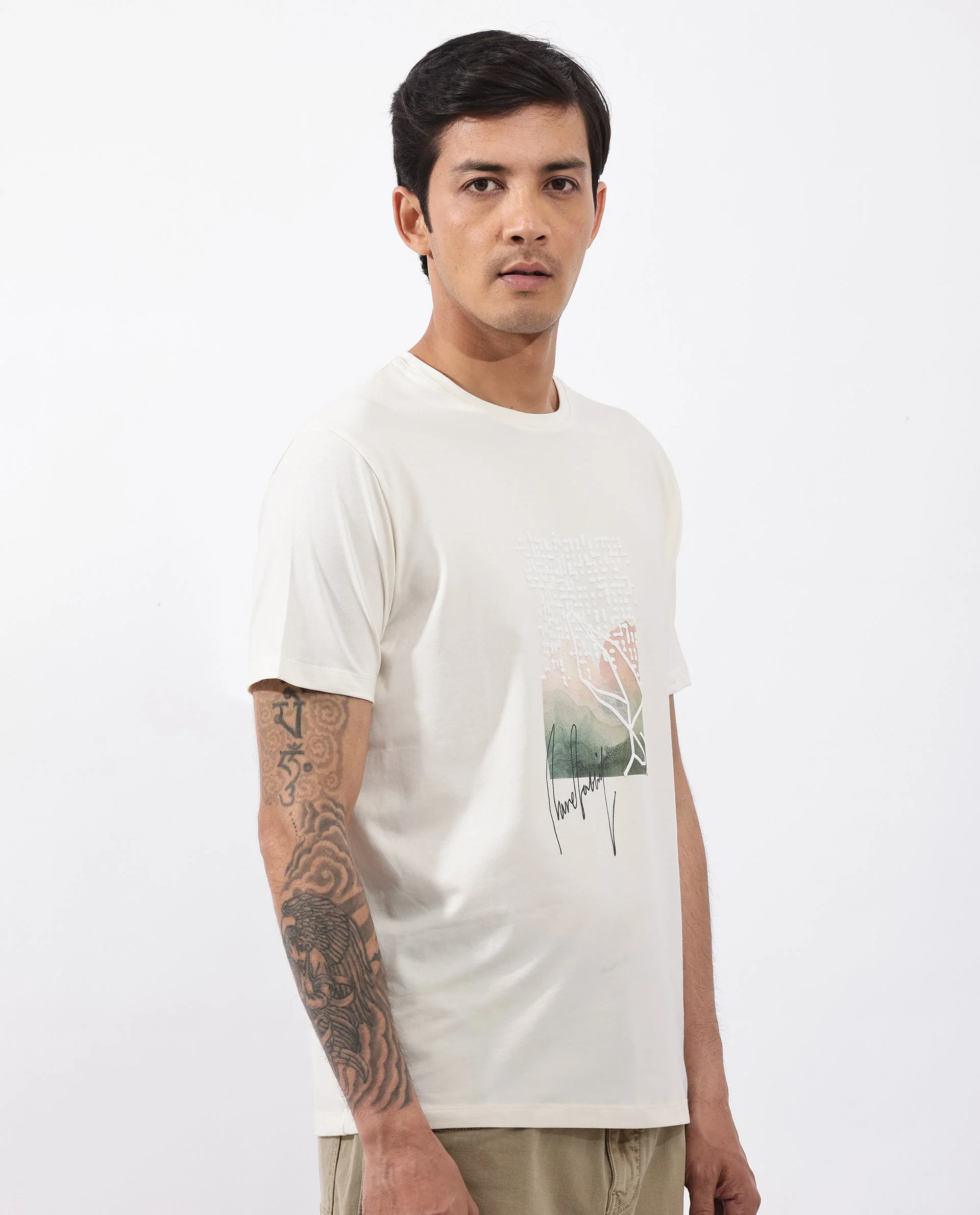 Rare Rabbit Articale Mens Oak Off White Cotton Polyester Fabric Short Sleeve Crew Neck Regular Fit Printed T-Shirt - Image 7