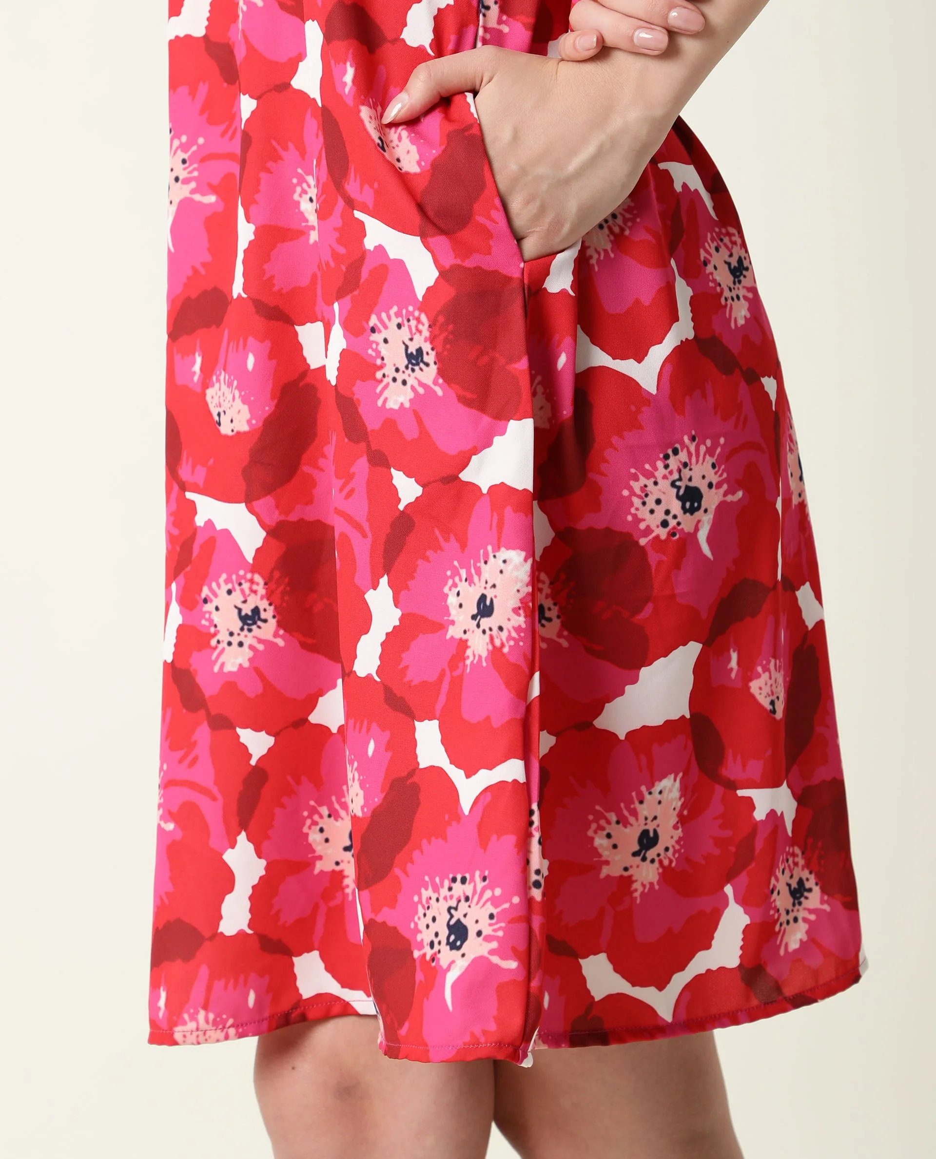Rareism Women's Oasis Red Halter Neck Floral Print Sleeveless Knee Length Regular Fit Dress - Image 6