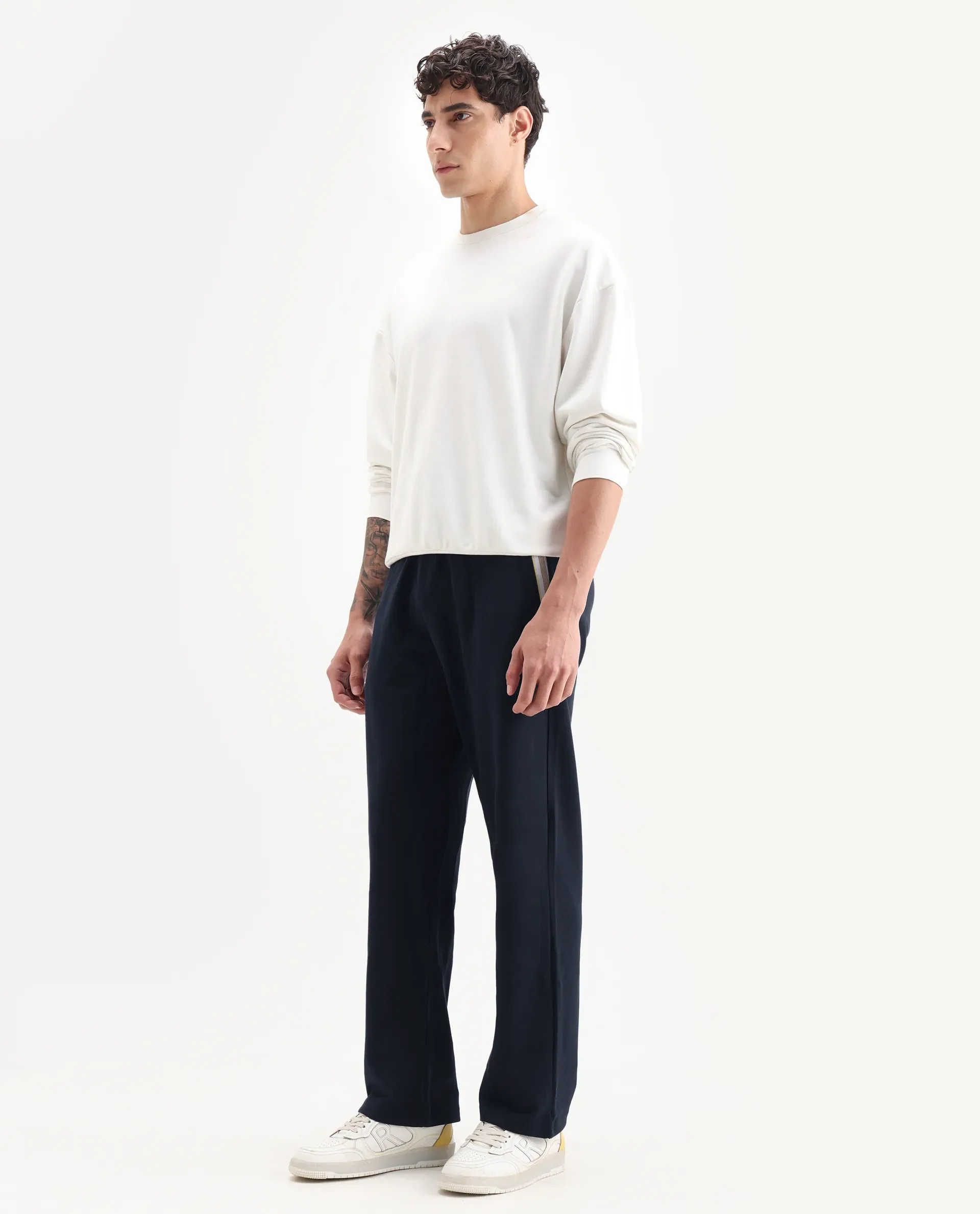 Rare Rabbit Men's Oblic Navy Cotton Blend Plain Relaxed Fit Track Pant - Image 5