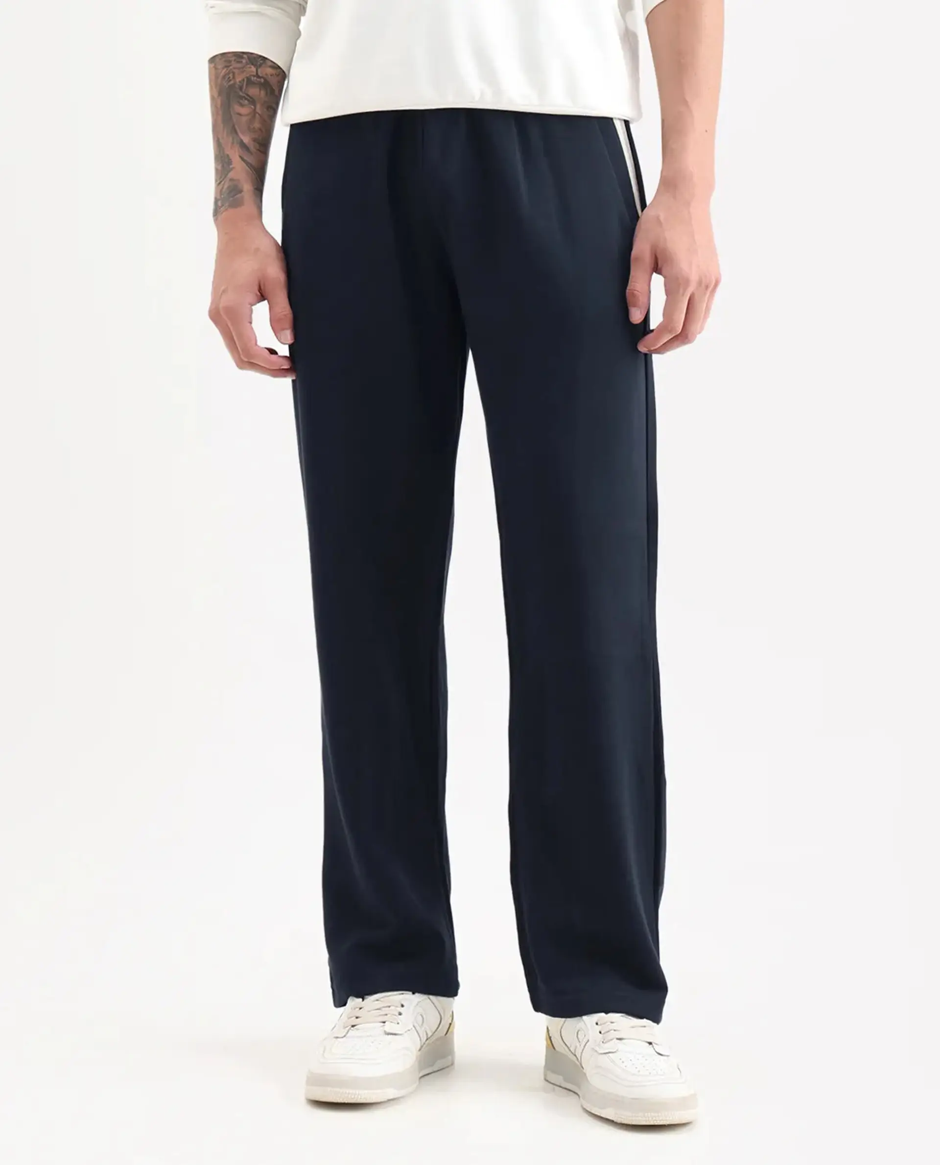 Rare Rabbit Men's Oblic Navy Cotton Blend Plain Relaxed Fit Track Pant - Image 9