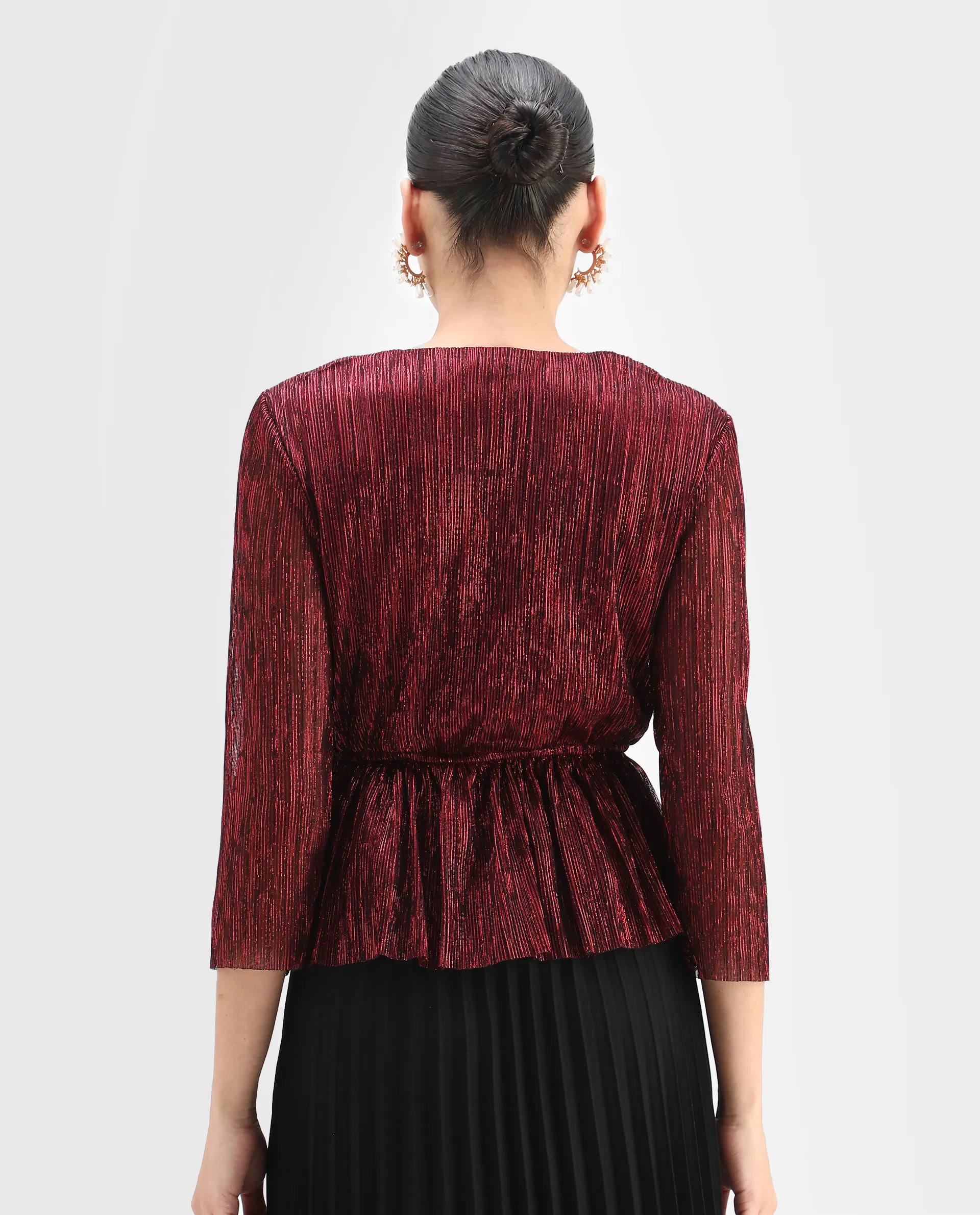 Rareism Women's Odim Metalic Red Polyester V-Neck Shimmer Regular Fit Top - Image 6