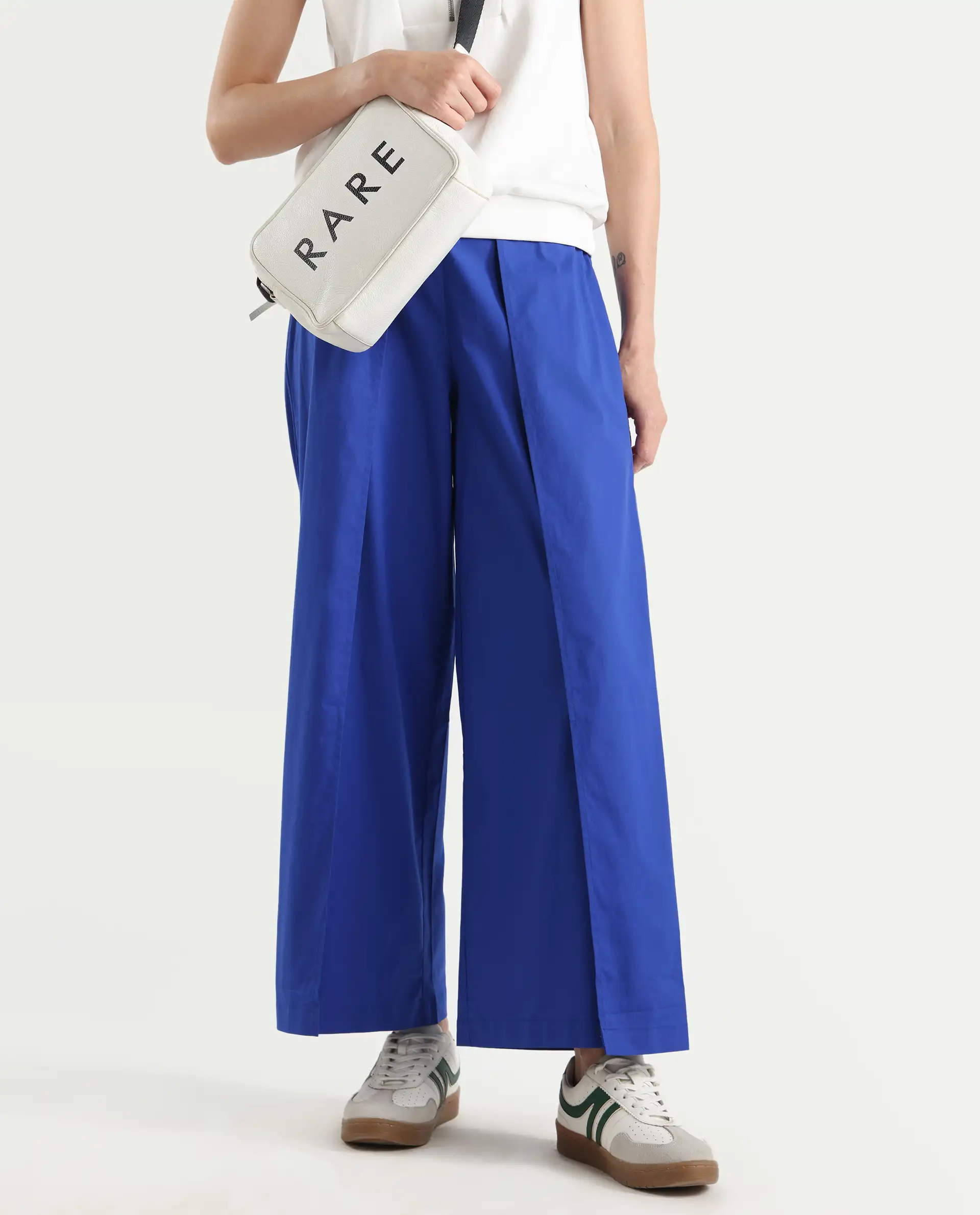 Rareism Women's Oipi Blue Cotton Blend Plain Ankle Length Wide Trouser - Image 2