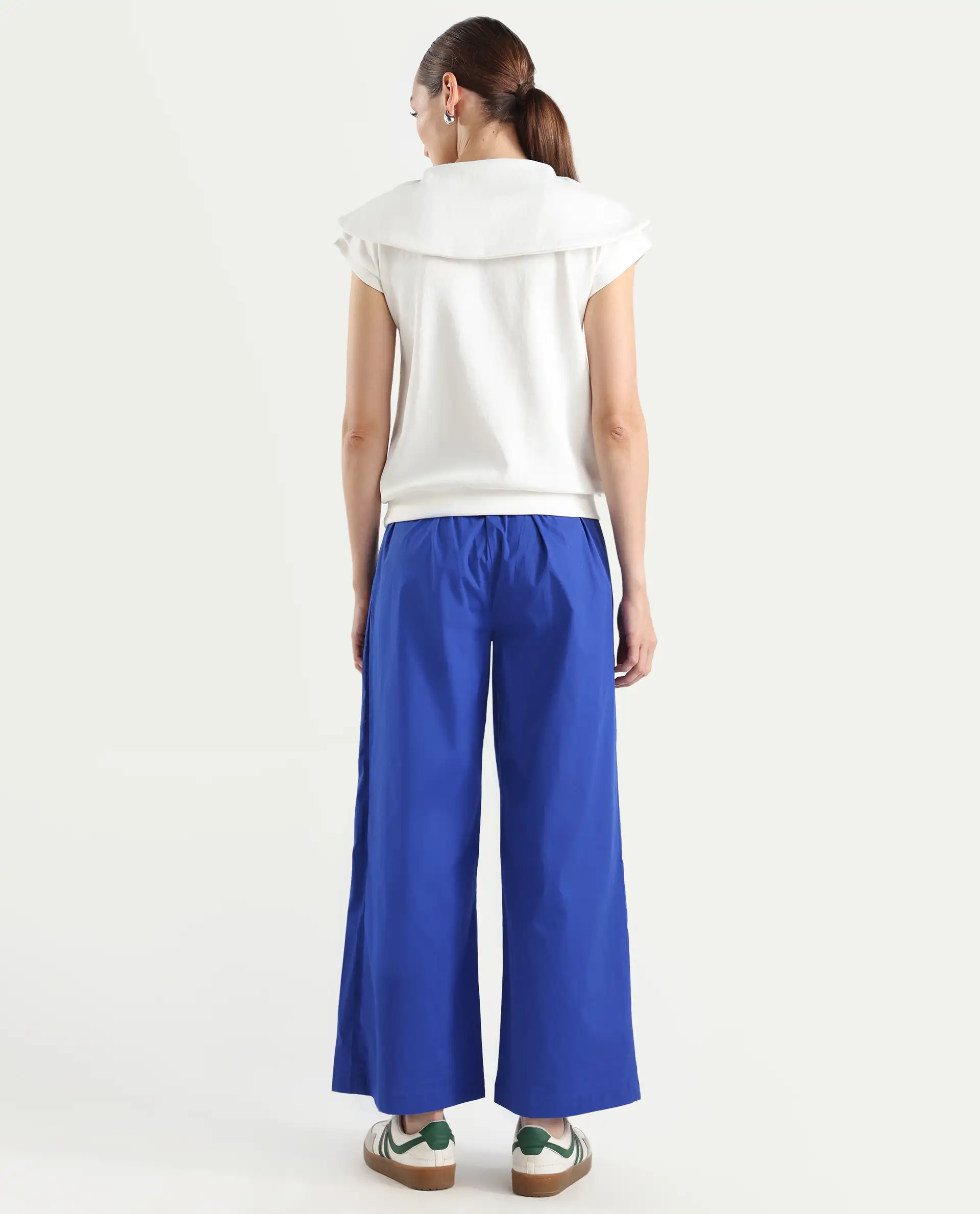 Rareism Women's Oipi Blue Cotton Blend Plain Ankle Length Wide Trouser - Image 7