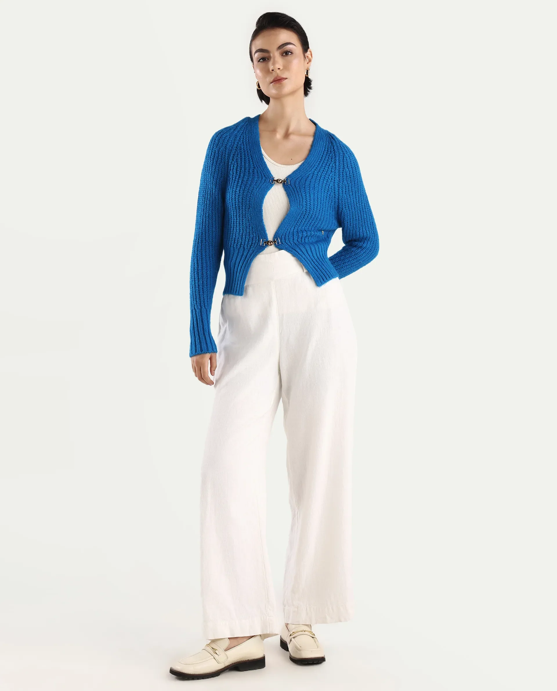 Rareism Women's Okali Blue V-Neck Plain Regular Fit Cardigan - Image 2