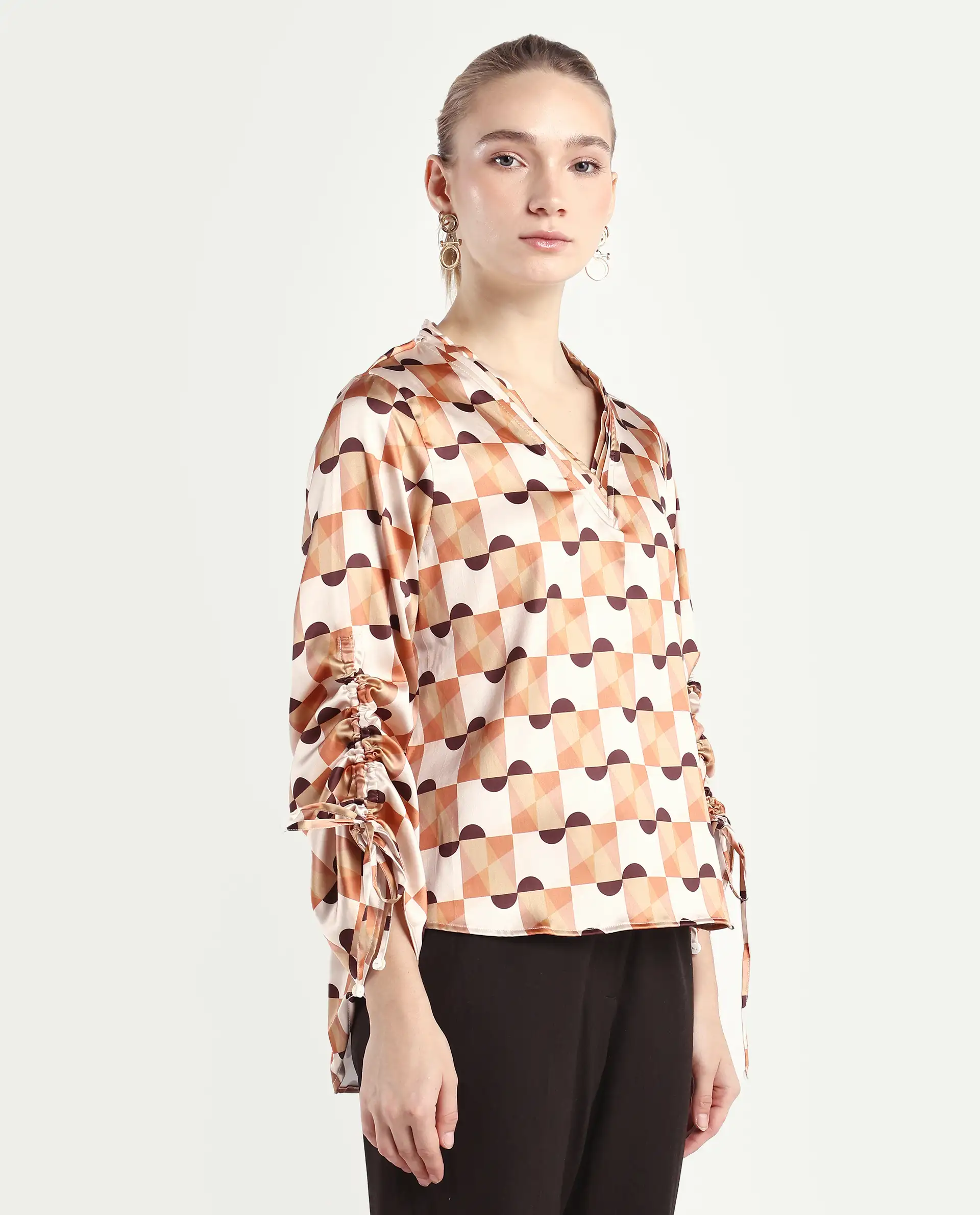 Rareism Women's Olbia Light Multi Polyester V-Neck Geometric Print Gathered Sleeve Regular Fit Top - Image 6