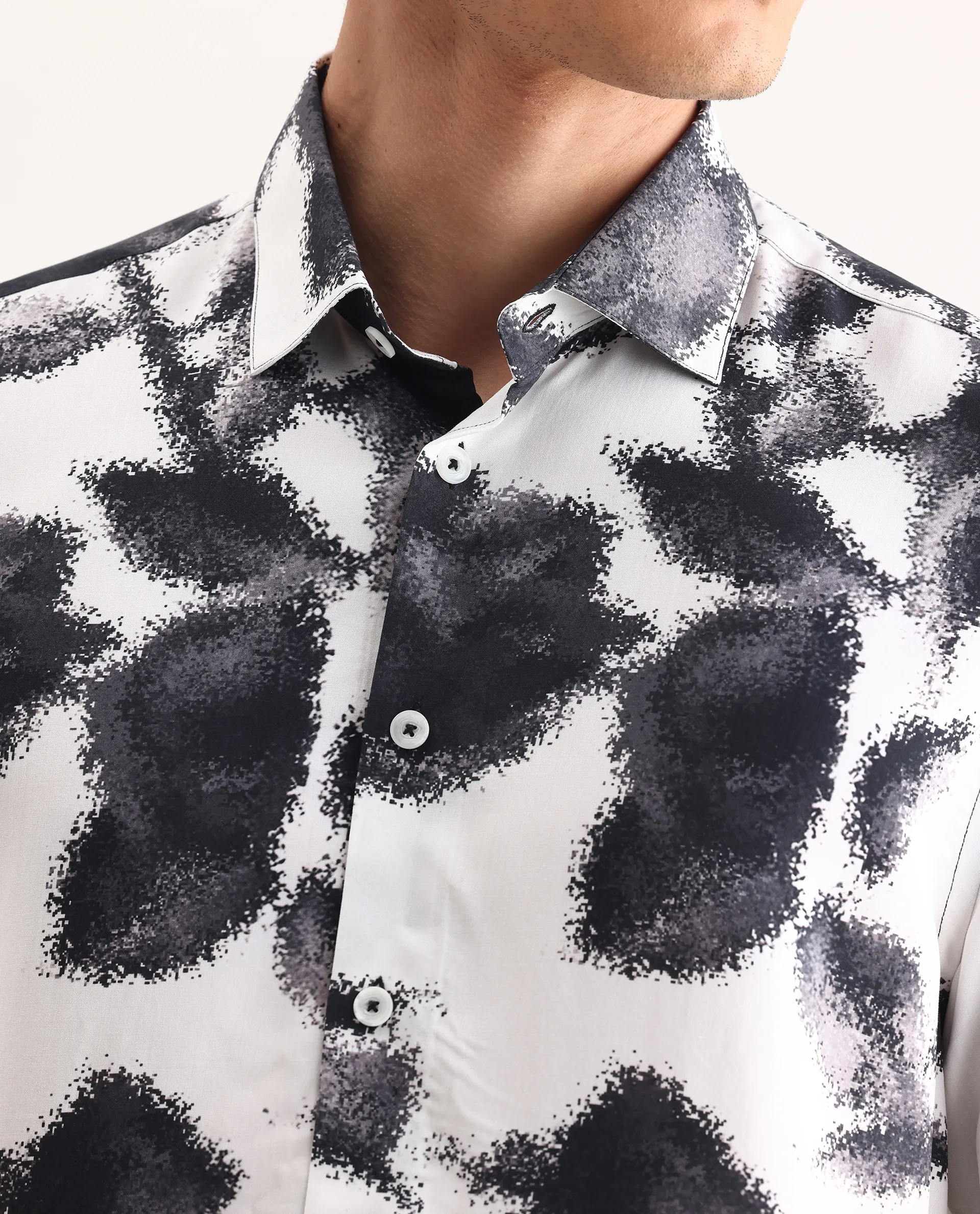 Rare Rabbit Men's Olsa White Viscose Fabric Collared Neck Regular Printed Shirt - Image 3