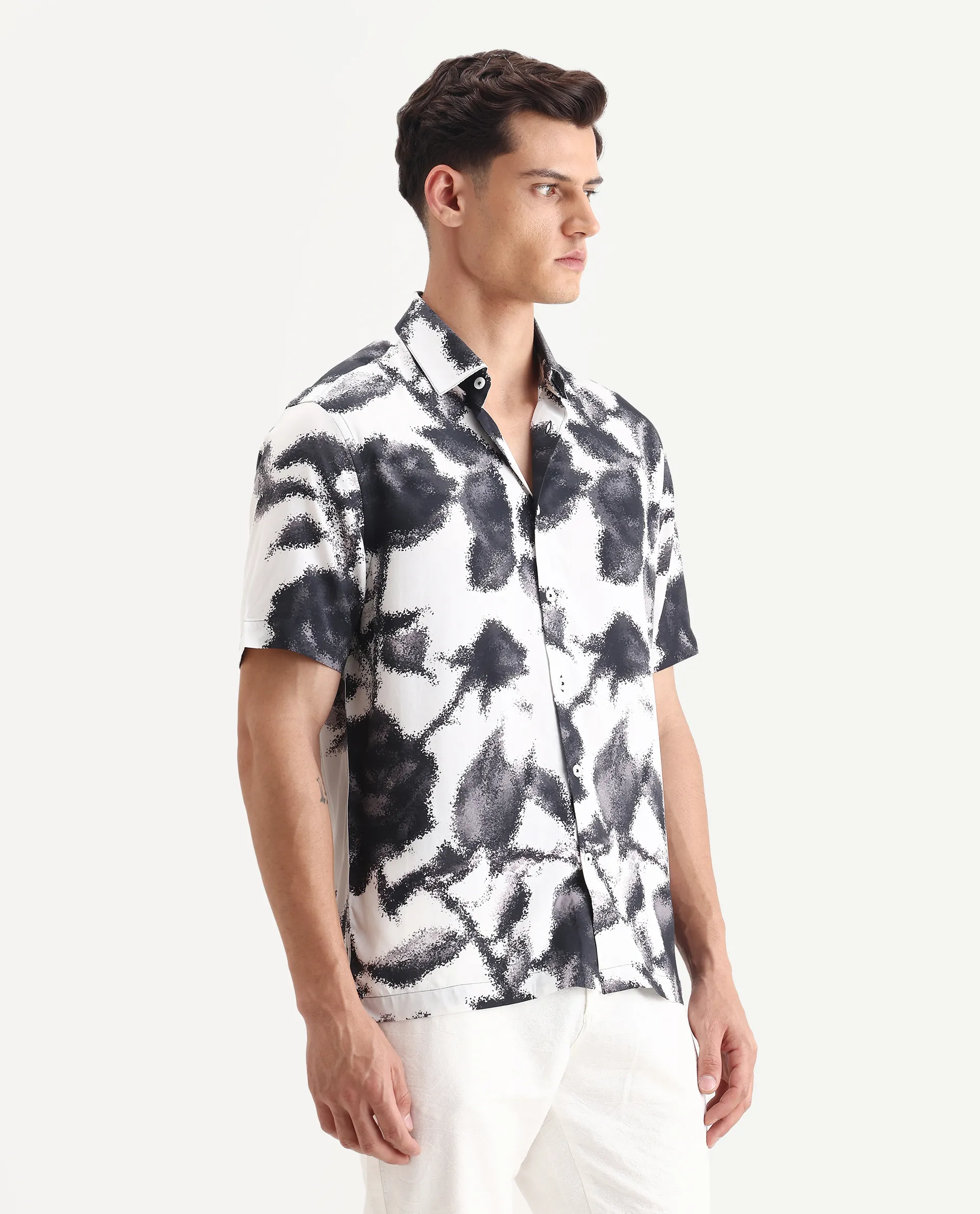 Rare Rabbit Men's Olsa White Viscose Fabric Collared Neck Regular Printed Shirt - Image 6