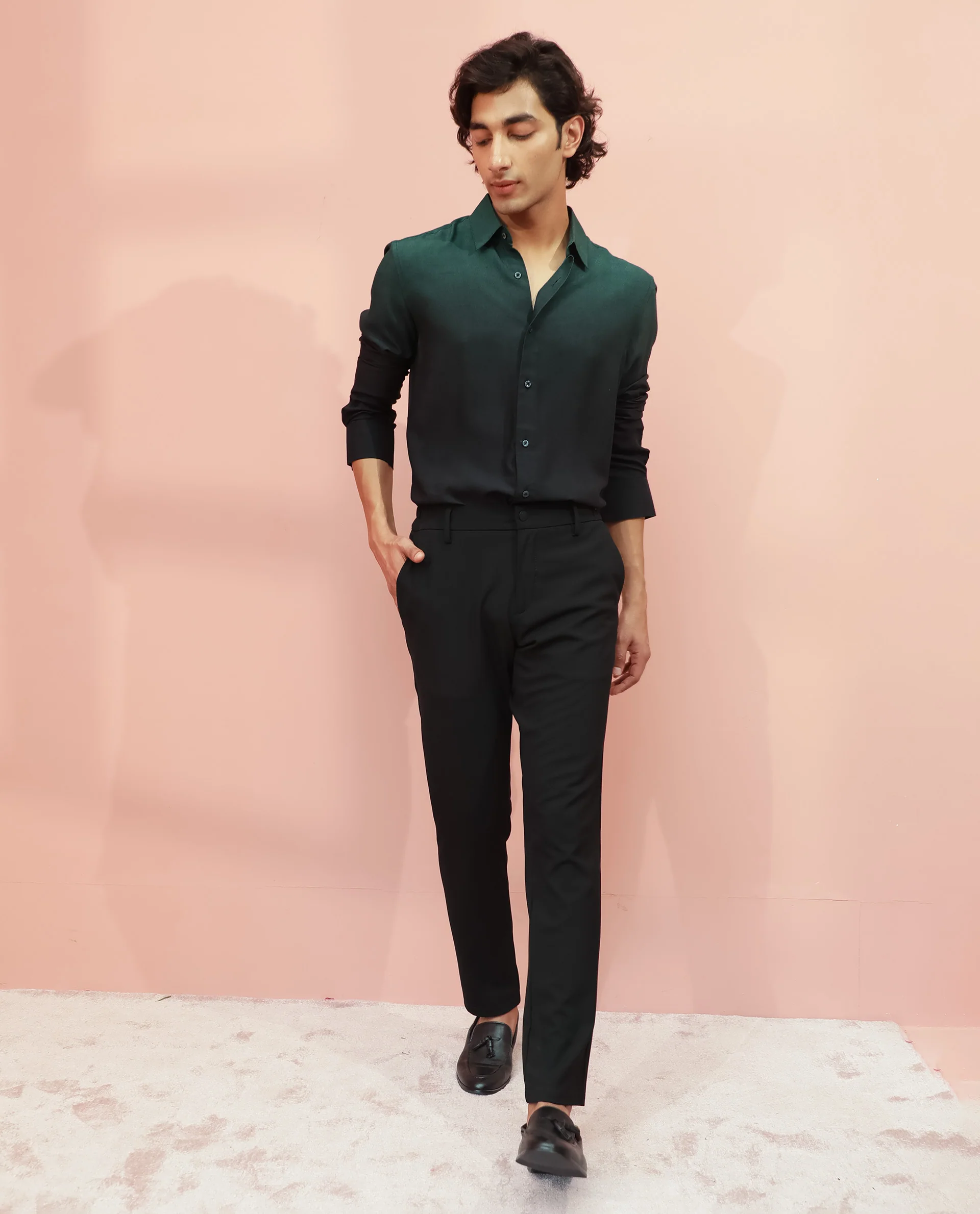Rare Rabbit Men's Ombre Green Plain Regular Fit Full Sleeve Collared Shirt - Image 10