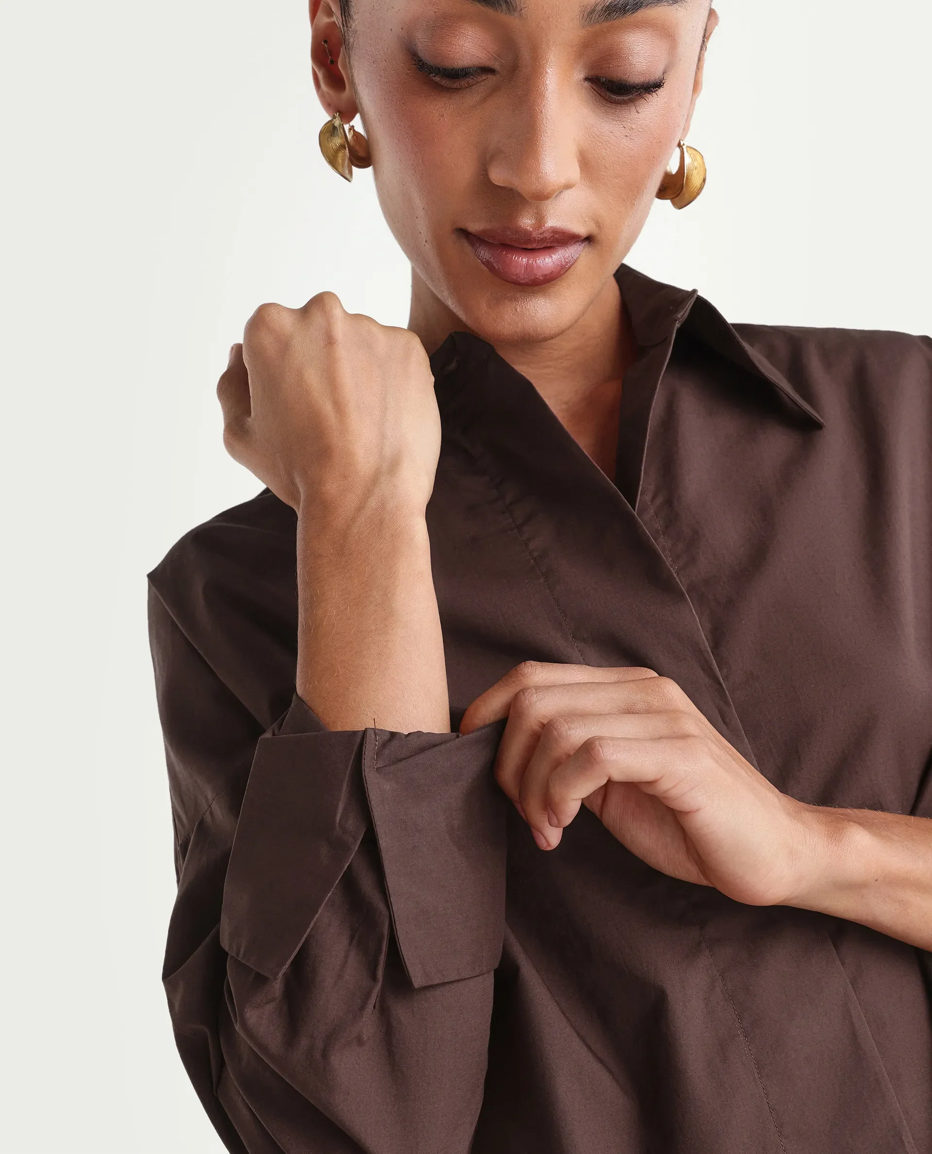 Rareism Women's Oni Brown Cotton Spread Collar Button Boxy Plain Shirt - Image 3
