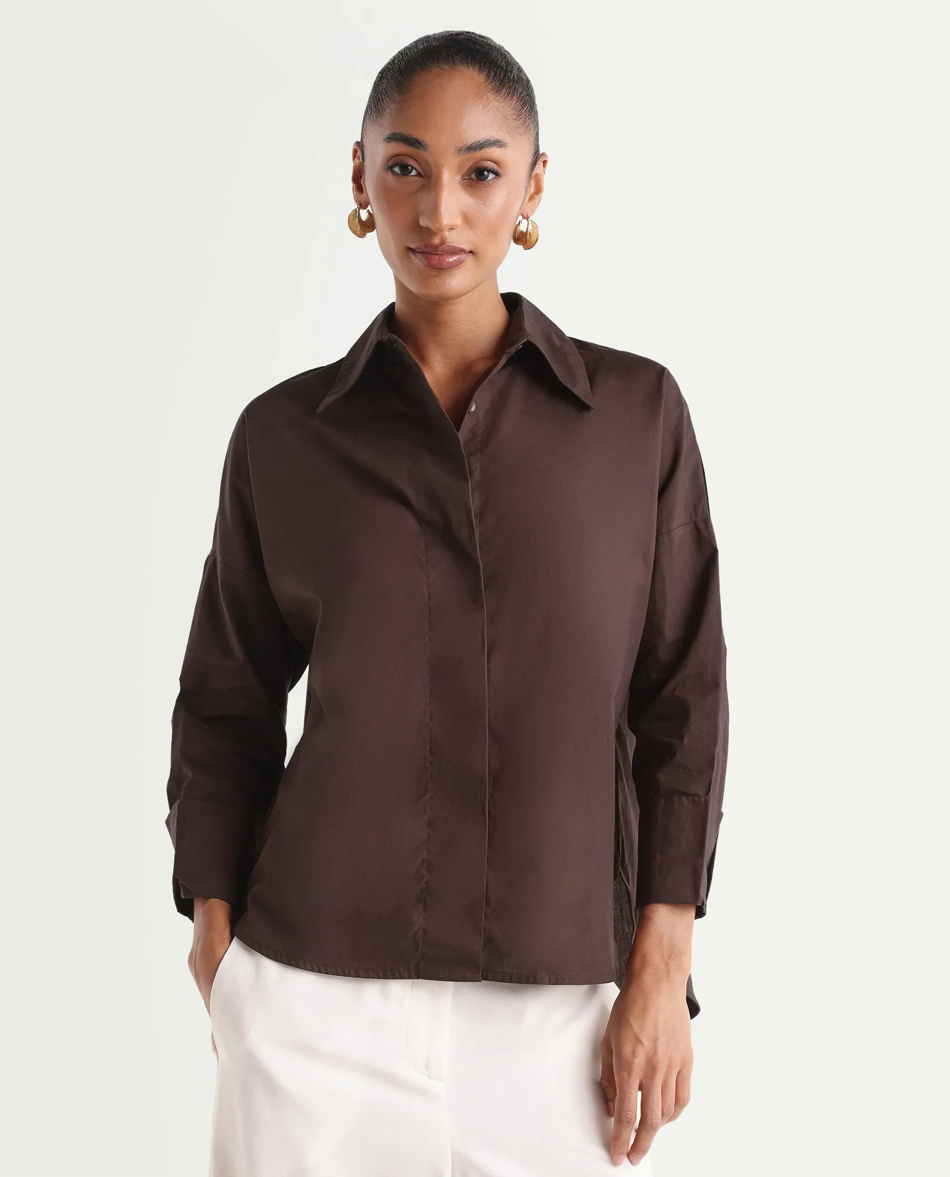 Rareism Women's Oni Brown Cotton Spread Collar Button Boxy Plain Shirt - Image 4