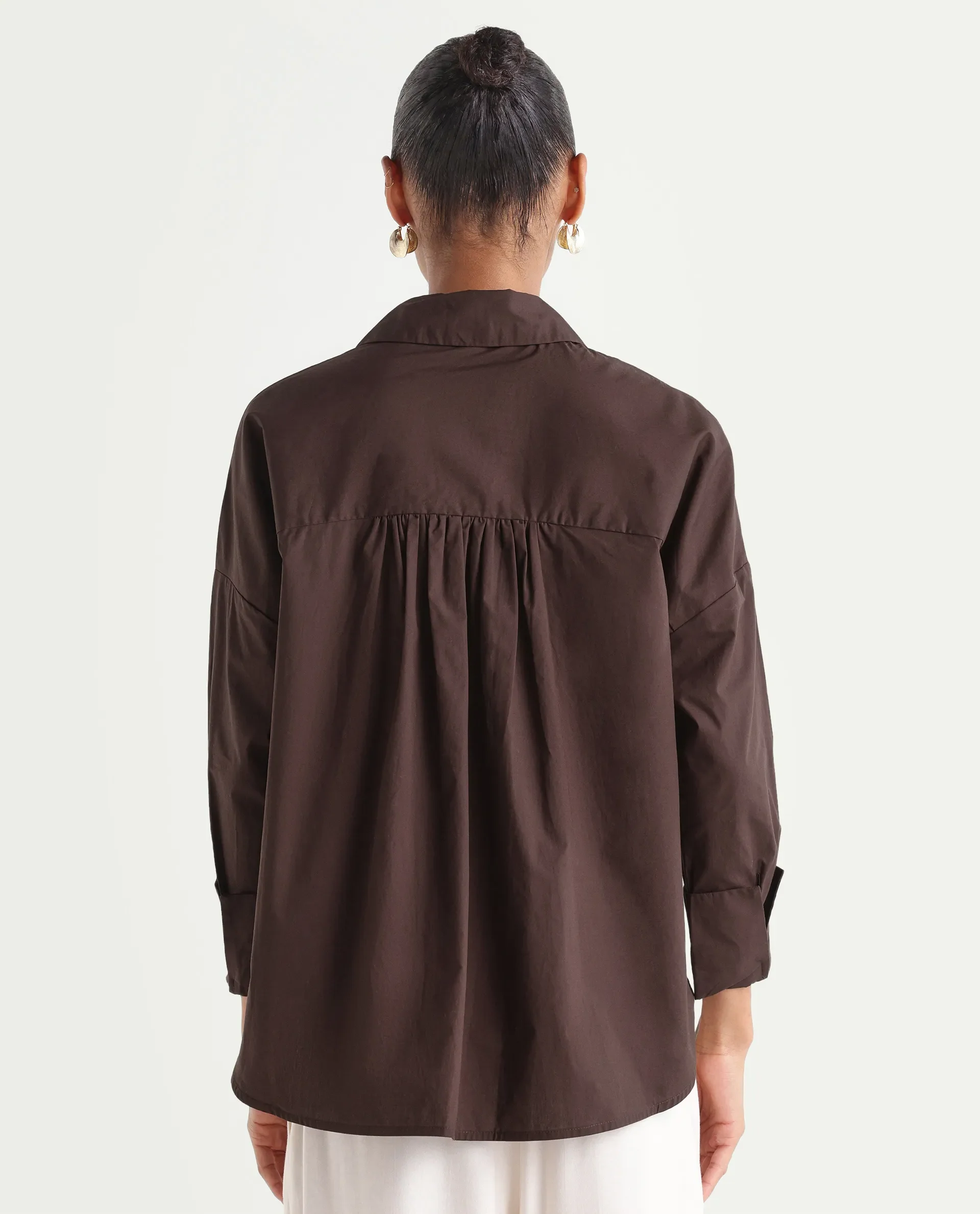 Rareism Women's Oni Brown Cotton Spread Collar Button Boxy Plain Shirt - Image 6