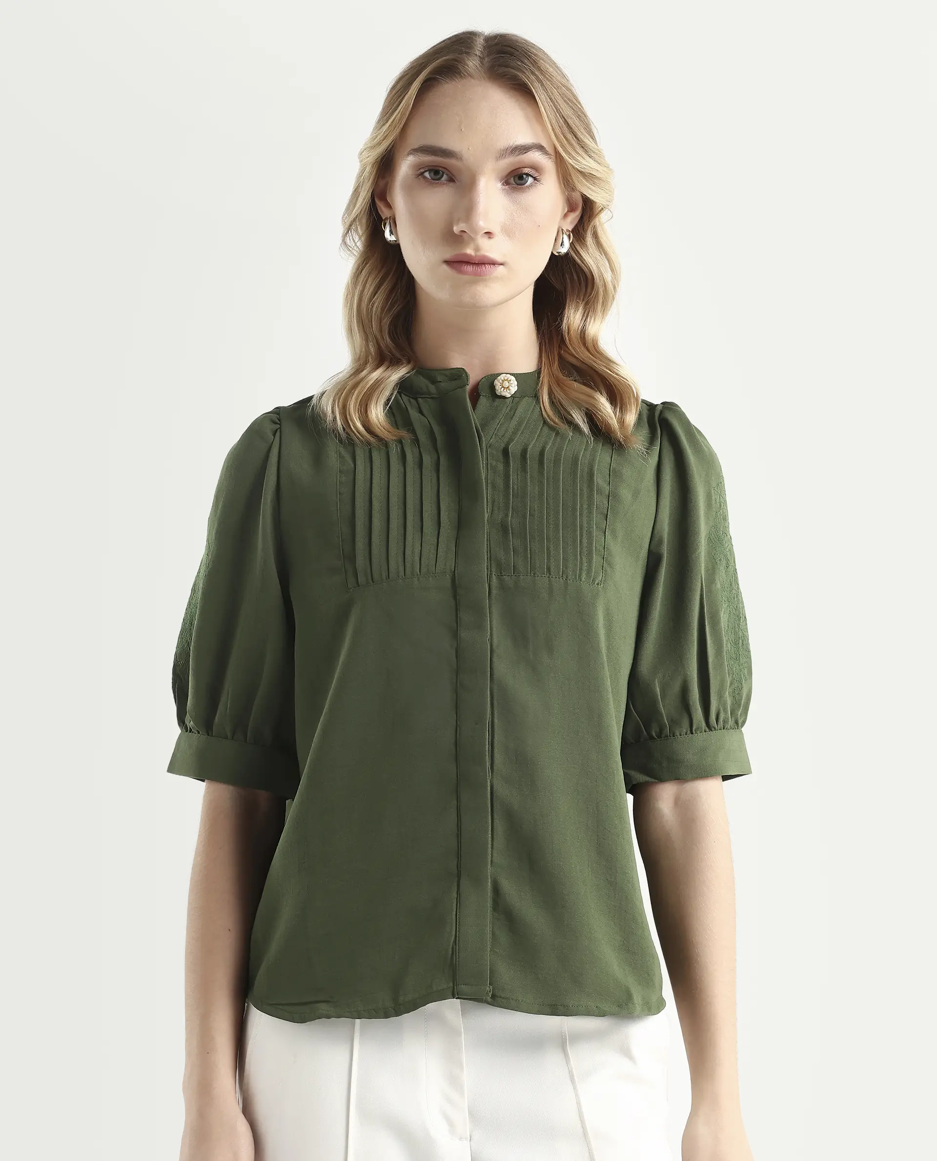 Rareism Women's Onit Olive Polyester Mandarin Collar Plain Bishop Sleeve Regular Fit Top - Image 4