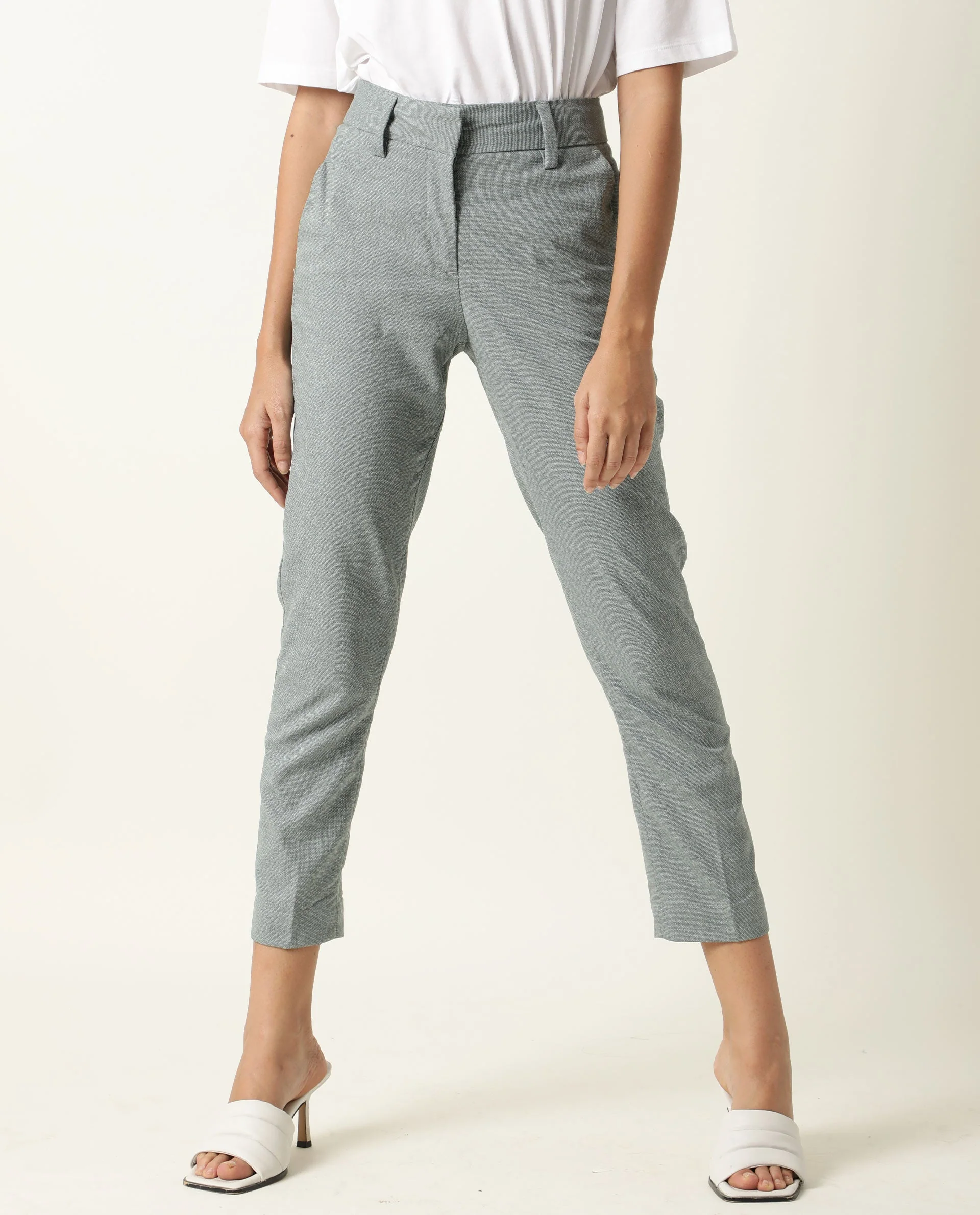 Rareism Women's Ophilia Green Cotton Solid Trouser - Image 4