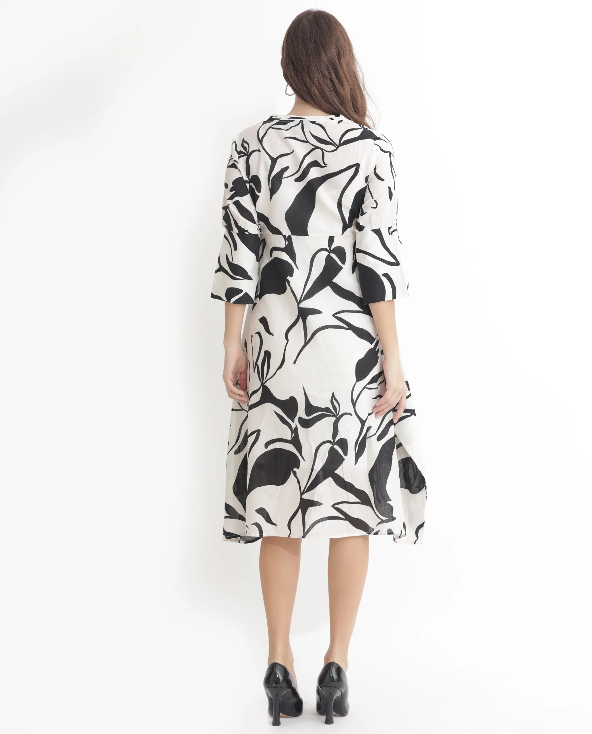 Rareism Women's Oreink Off White Cotton Blend V-Neck Abstract Print Midi Regular Fit Dress - Image 9