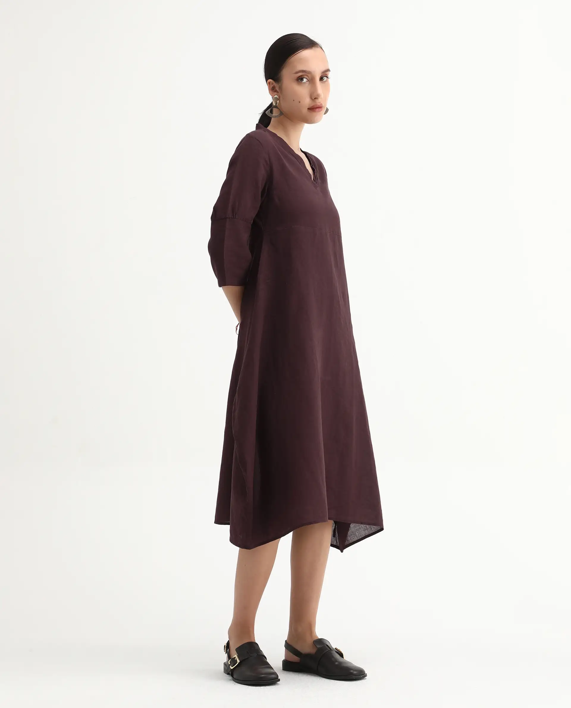 Rareism Women's Orie Brown Linen V-Neck Plain Midi Relaxed Fit Dress - Image 6