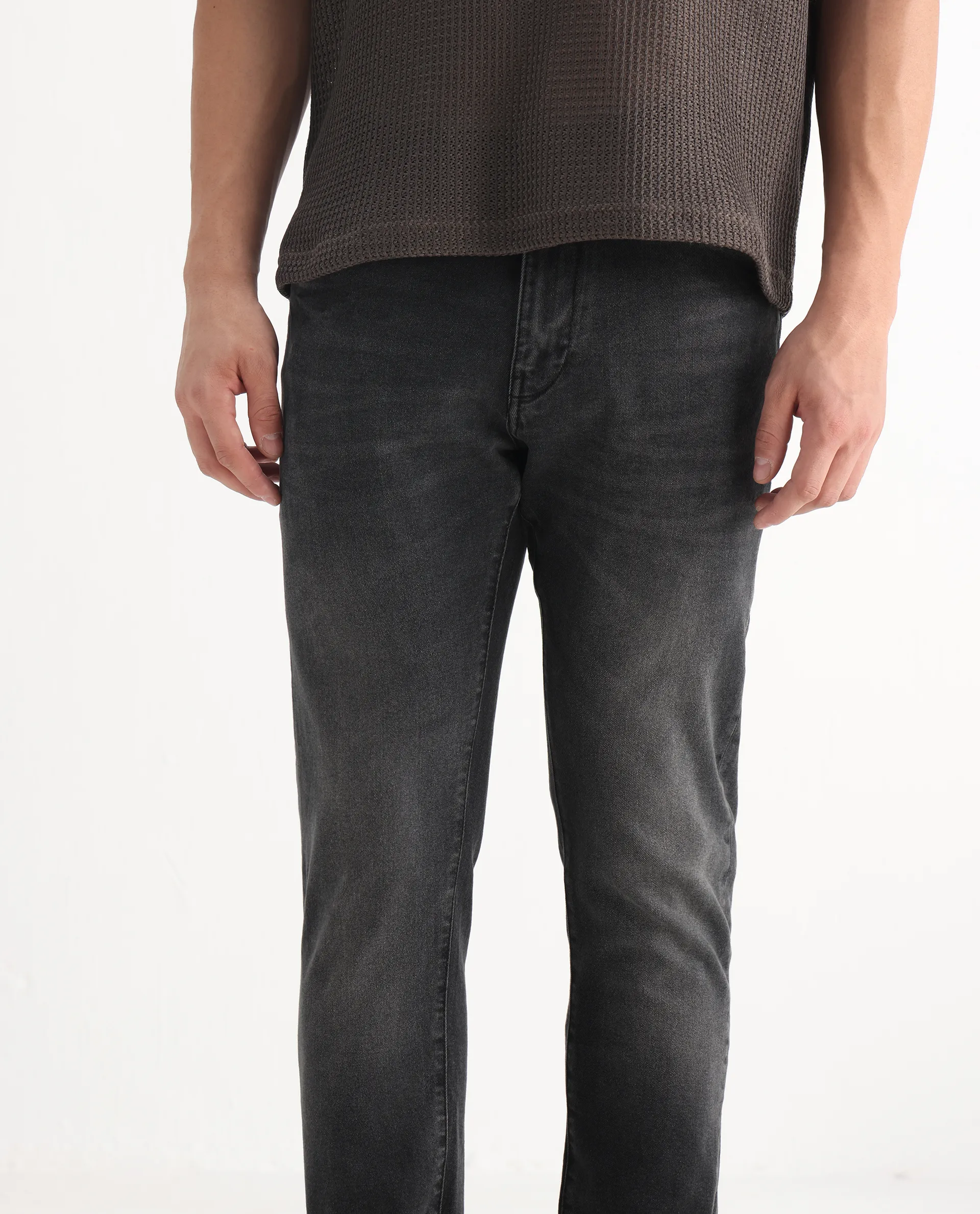 Rare Rabbit Men's Oris Black Cotton Blend Plain Hawk Slim Fit Jeans - Image 2