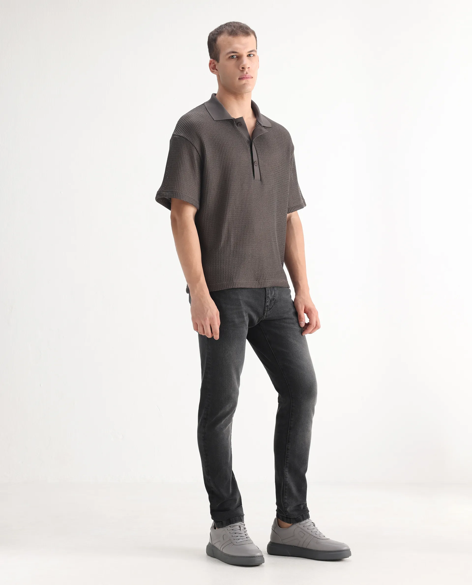 Rare Rabbit Men's Oris Black Cotton Blend Plain Hawk Slim Fit Jeans - Image 7