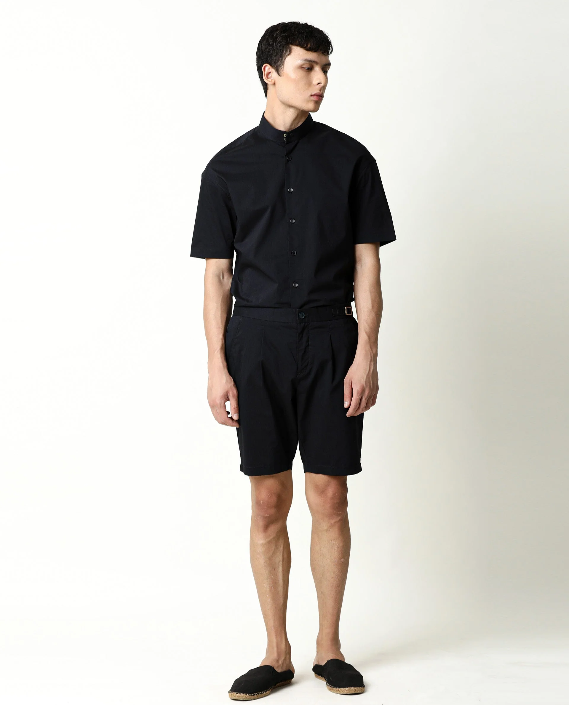 Rare Rabbit Men's Osaka Navy Cotton Plain Regular Fit Shorts - Image 7