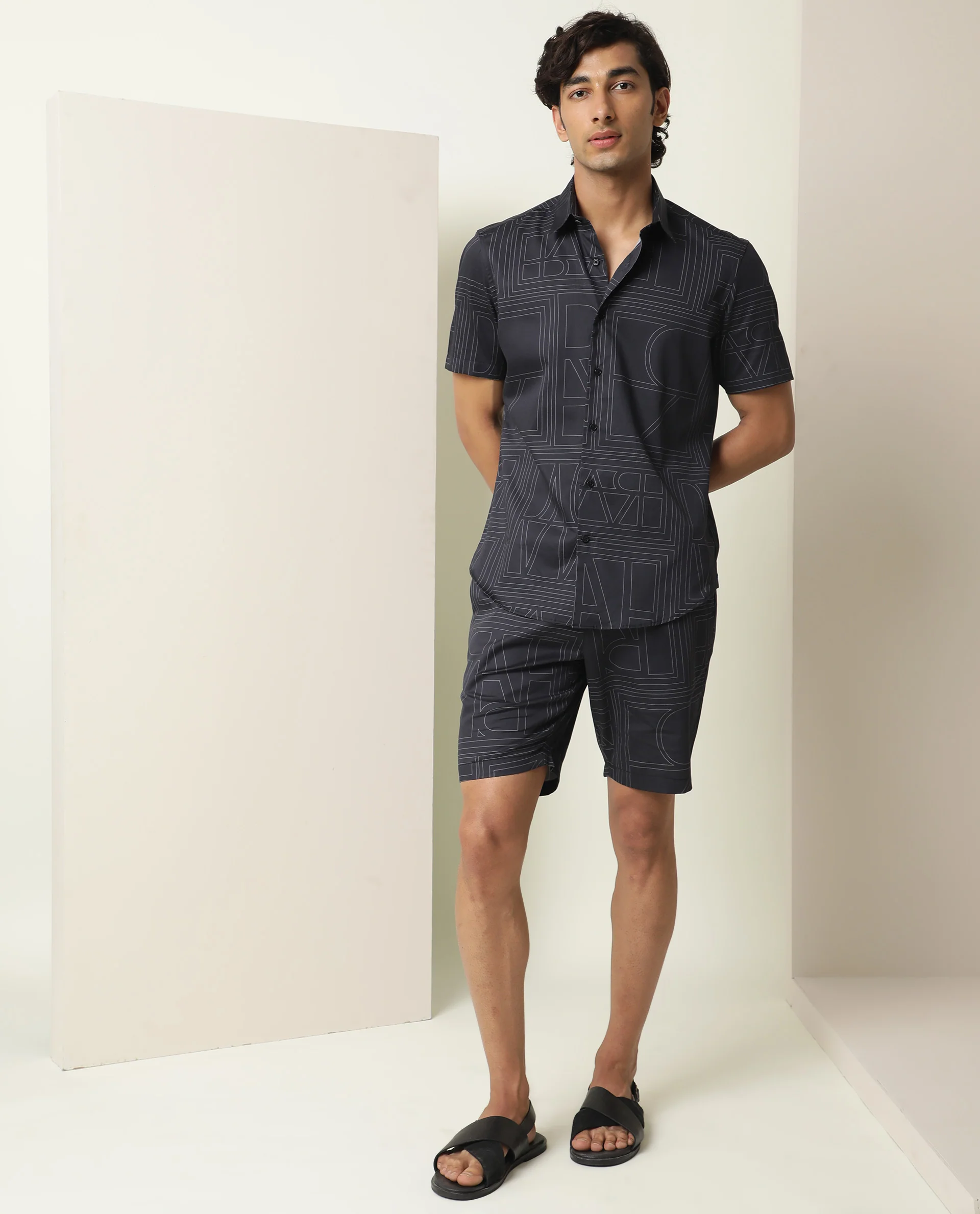 Rare Rabbit Men's Osin Black Cotton Abstract Print Regular Fit Shorts - Image 2