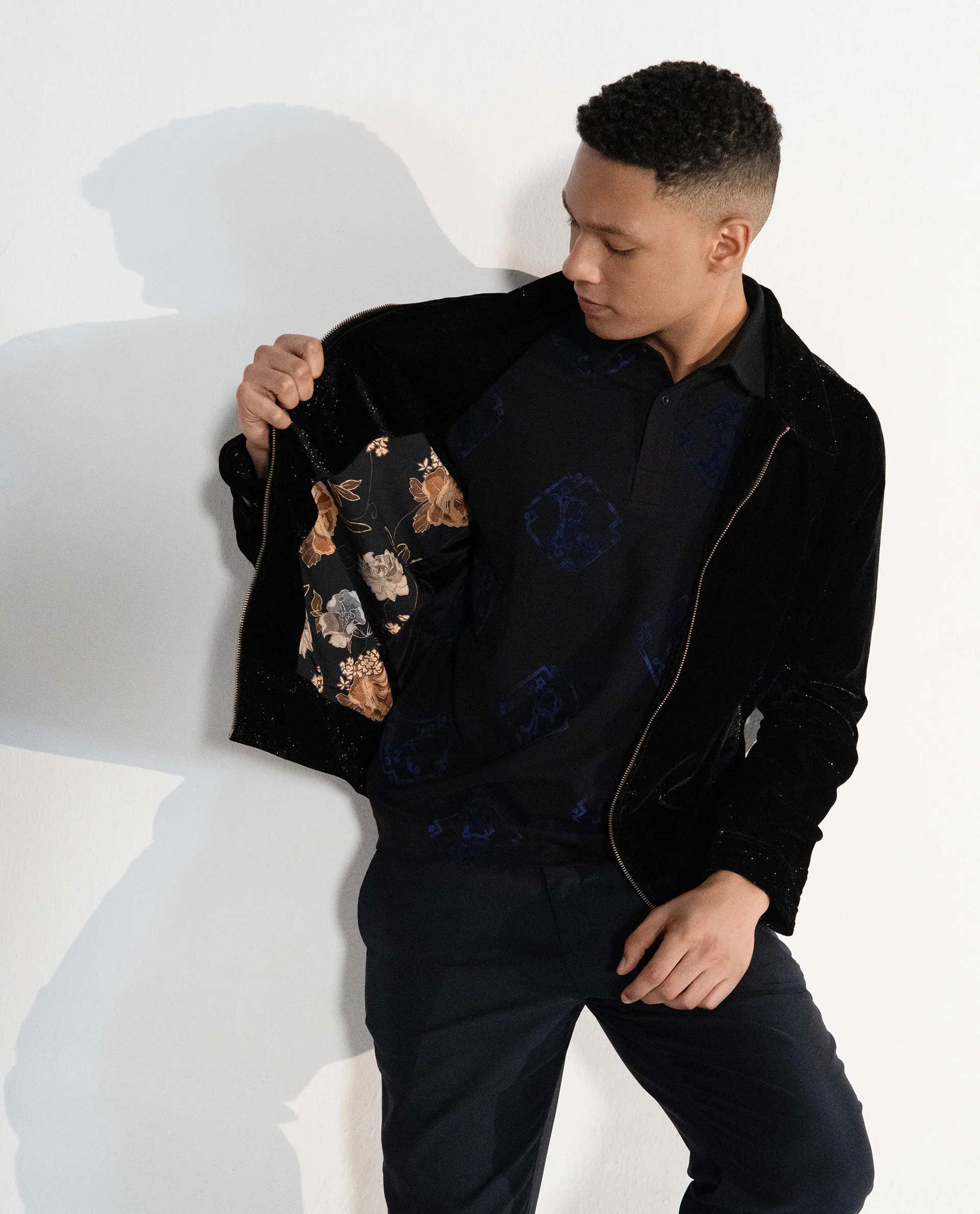 Rare Rabbit Men's Otaki-2 Black Lurex Blend Plain Regular Fit Full Sleeve Spread Collar Jacket - Image 2