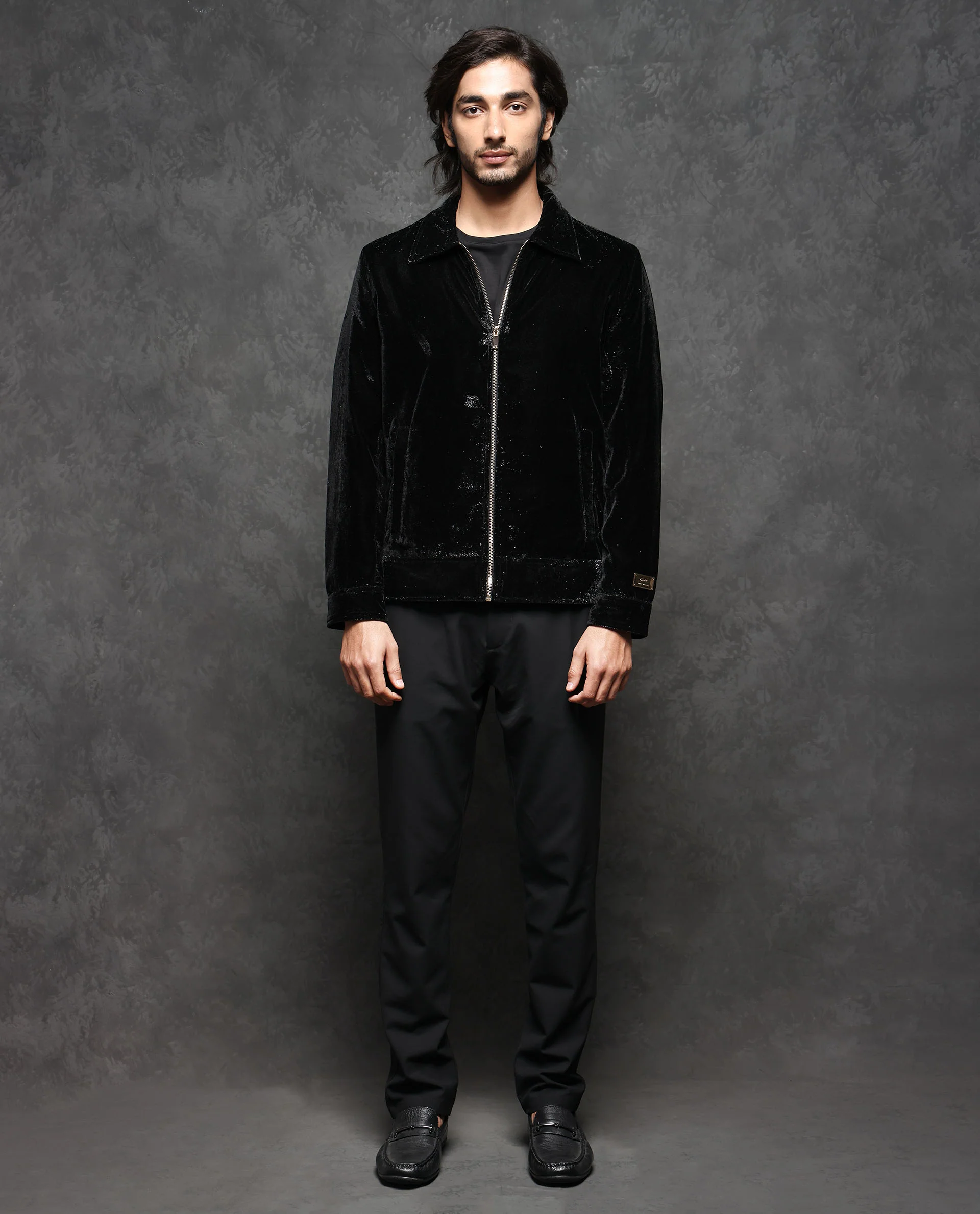 Rare Rabbit Men's Otaki Black Plain Regular Fit Full Sleeve Collared Jacket - Image 2