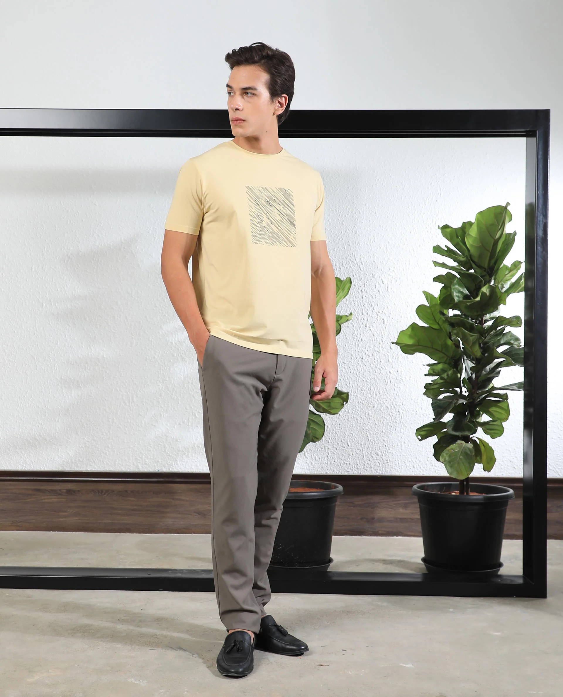Rare Rabbit Men's Otter Yellow Cotton Graphic Print Slim Fit Half Sleeve Crew Neck T-Shirt - Image 10