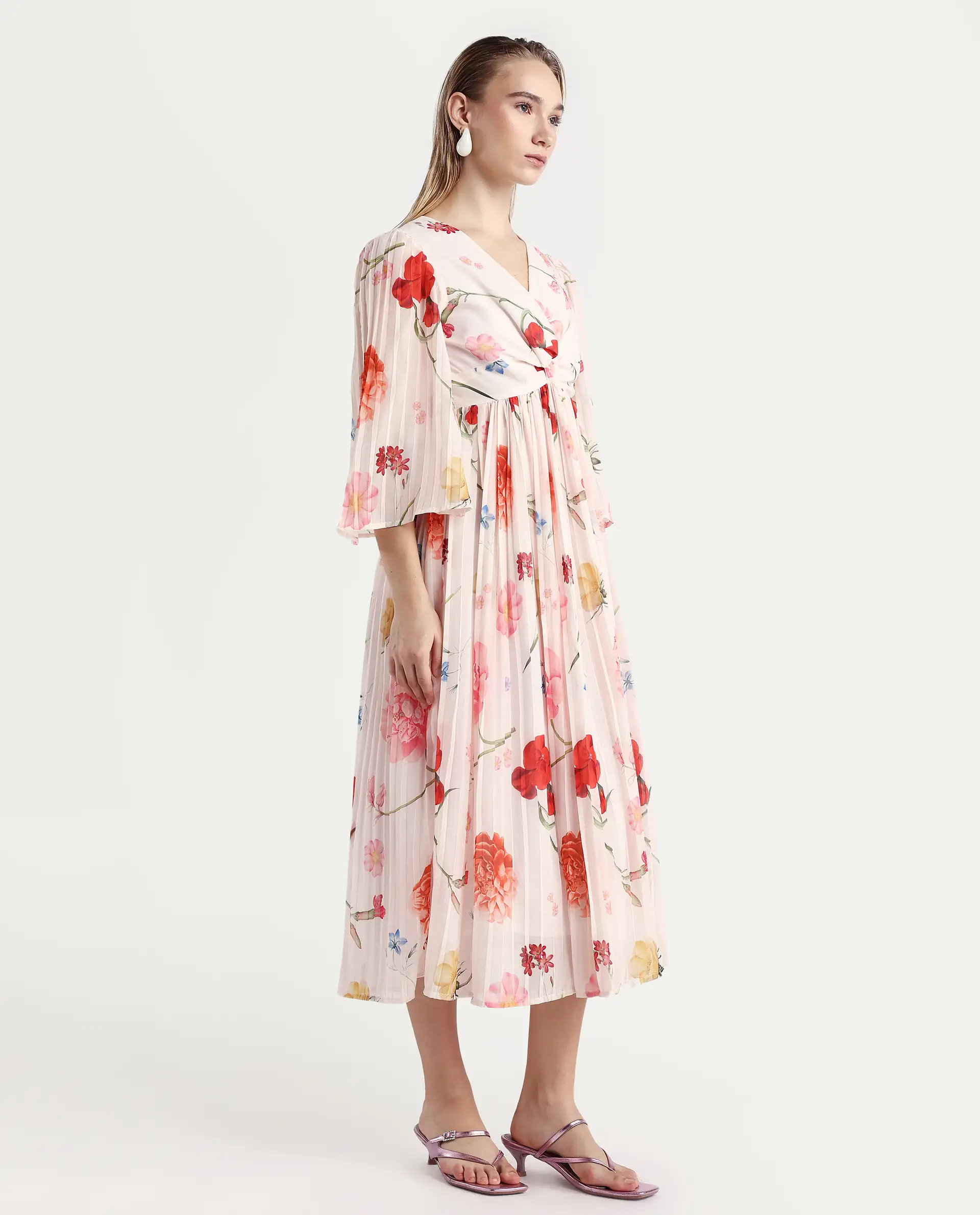 Rareism Women's Otto White Polyester V-Neck Floral Print Bell Sleeve Midi Fit And Flare Dress - Image 6